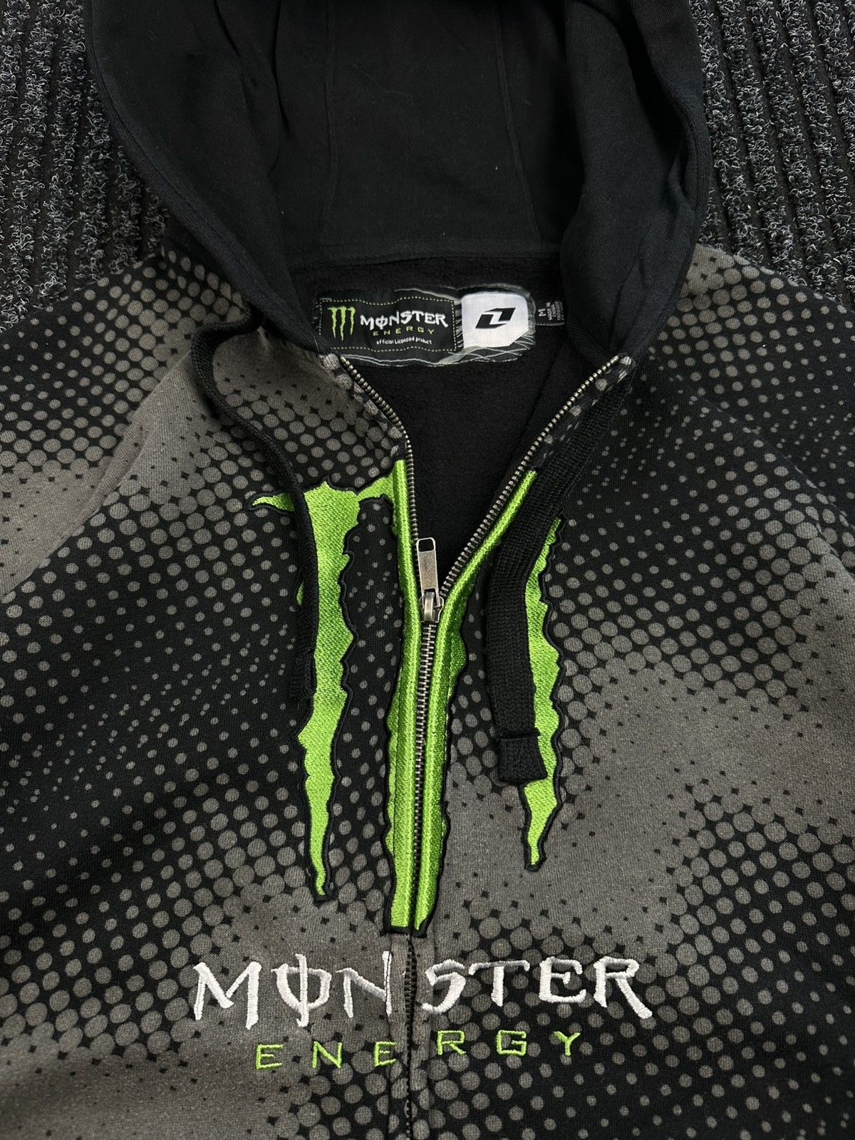 Other Vintage Y2K Monster Energy Big Logo Zip Up Hoodie Racing Size US M / EU 48-50 / 2 - 3 Thumbnail