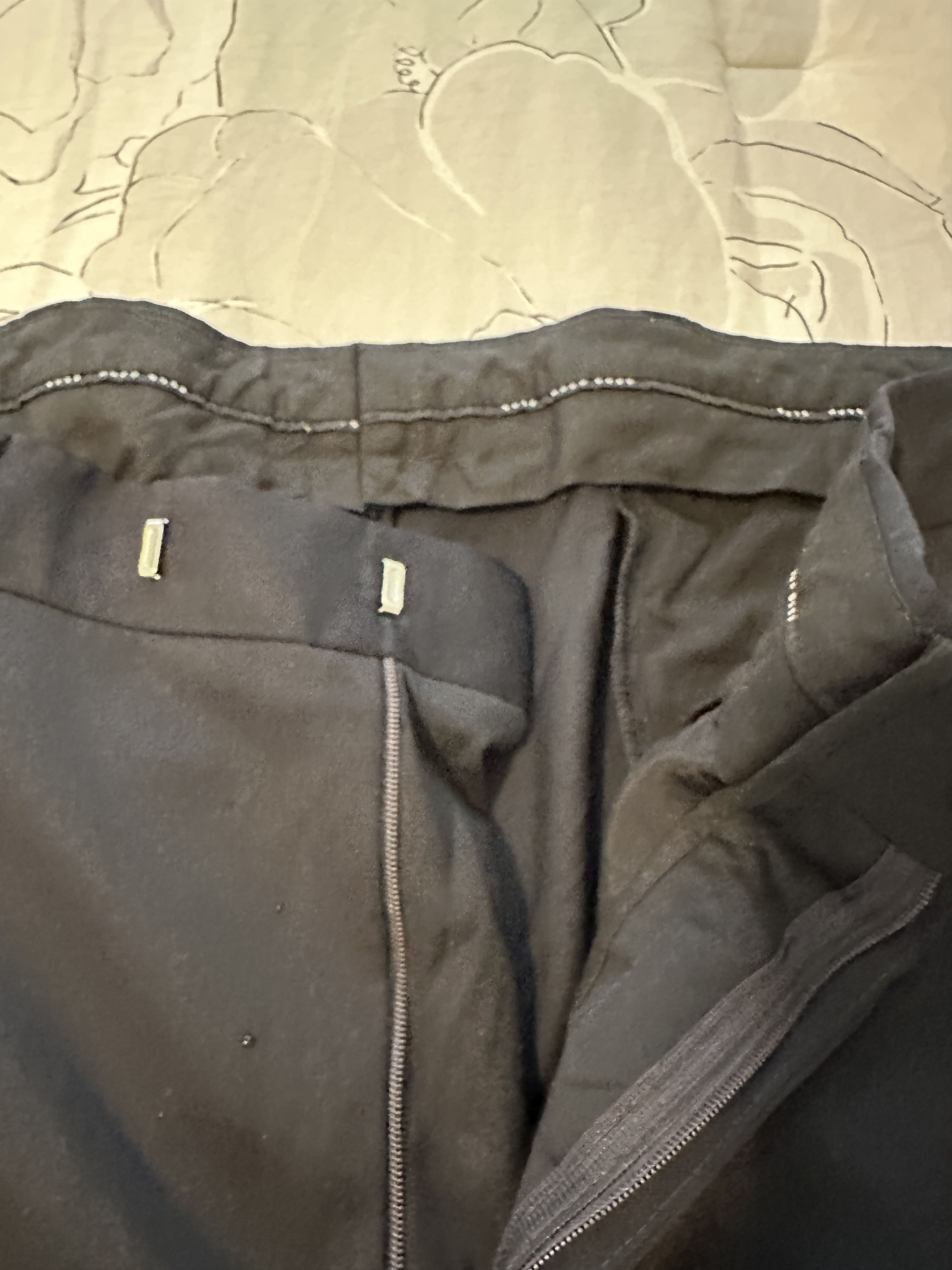 Hugo Boss Hugo Boss Men's Black Regular Fit Pants Size 36/32 Size US 36 / EU 52 - 4 Thumbnail