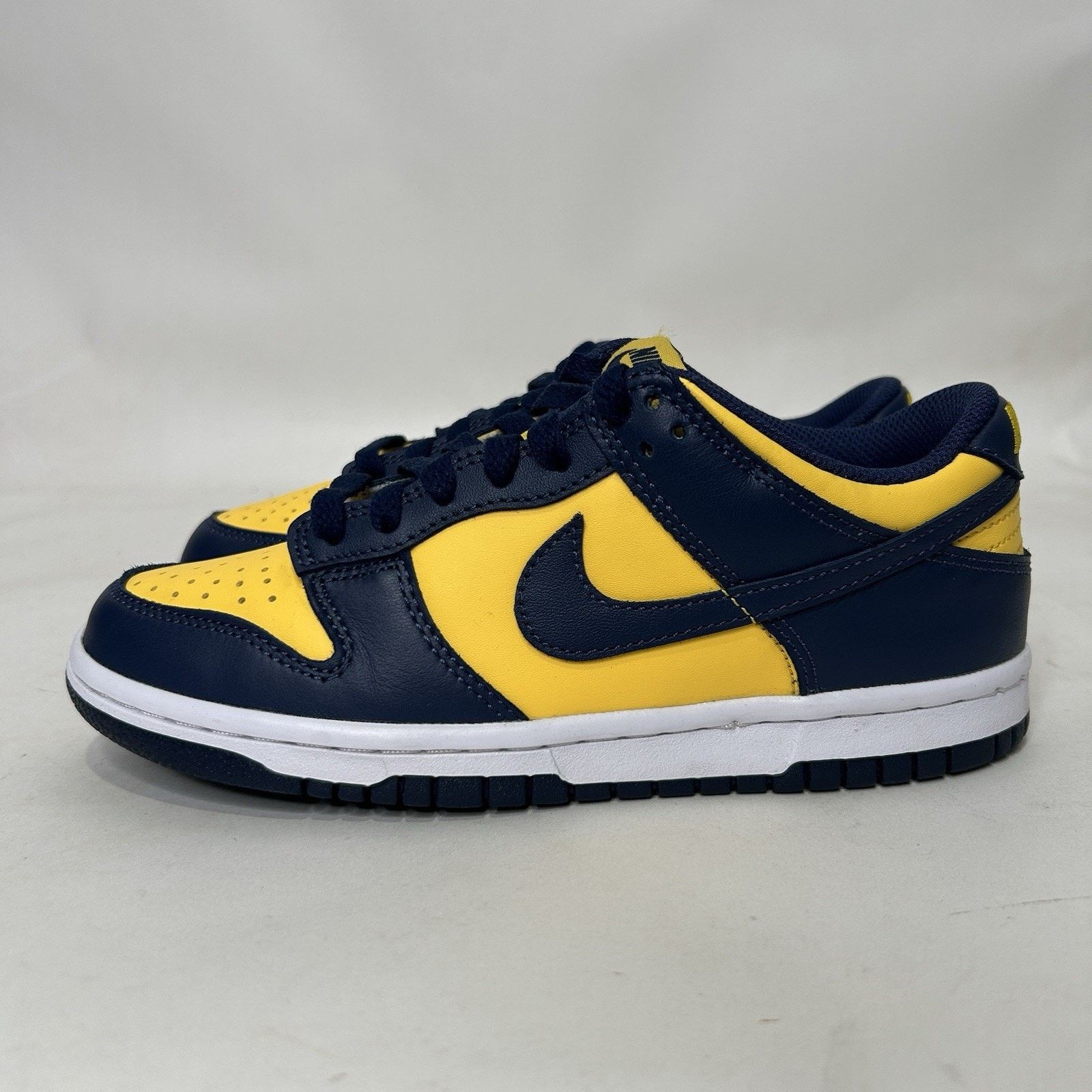 Nike Nike Dunk Low GS “Michigan” 2021 Size US 6 / IT 36 - 6 Thumbnail