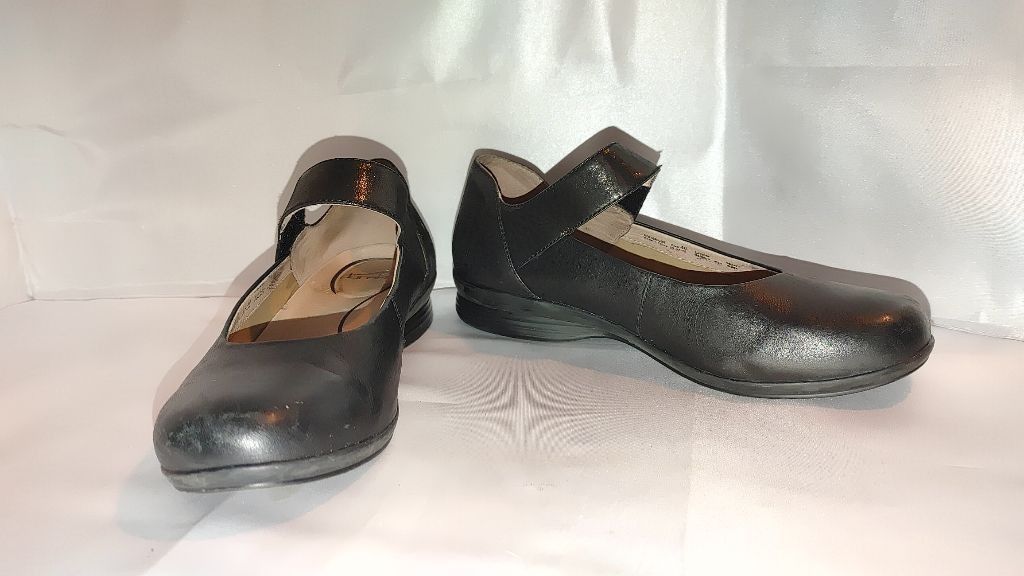 Dansko Dansko Audrey Mary Janes Size 40 Size US 9.5 / IT 39.5 - 7 Thumbnail