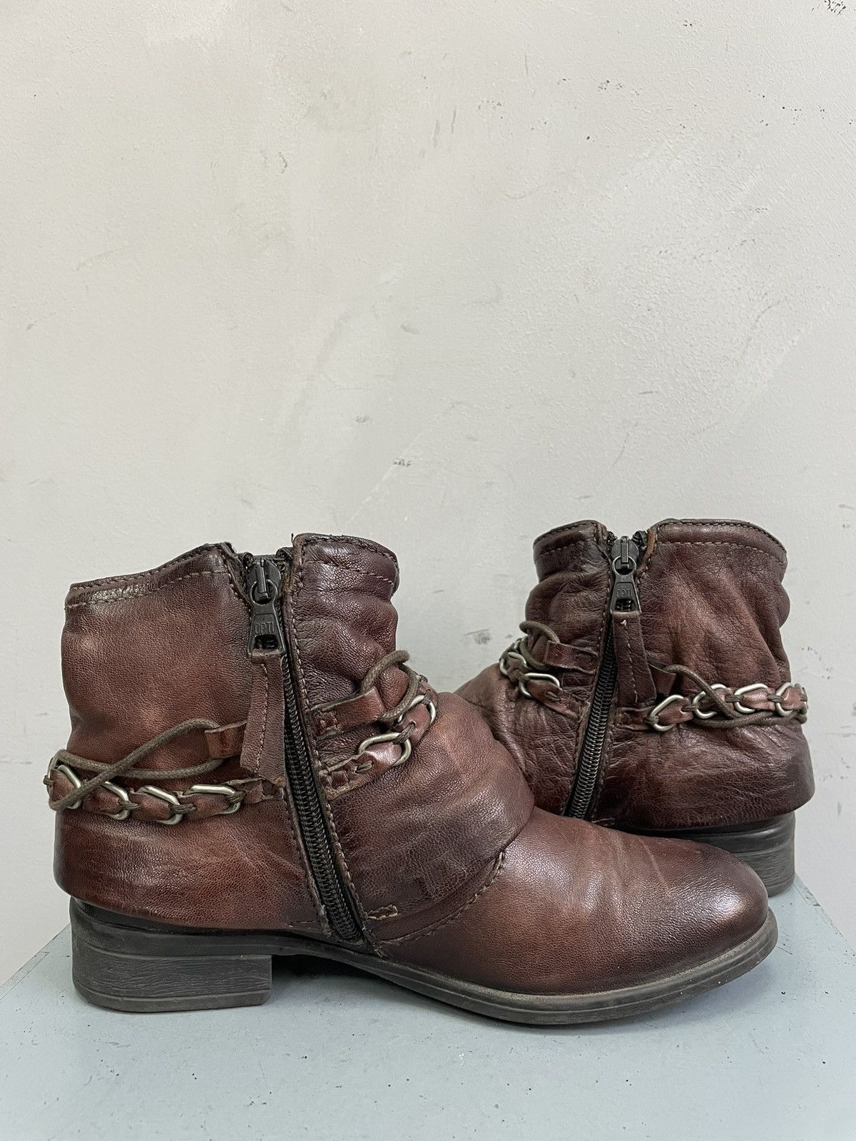 A.S.98 Red women’s boots chain vintage retro avant garde A.S. 98 Size US 6 / IT 36 - 9 Thumbnail