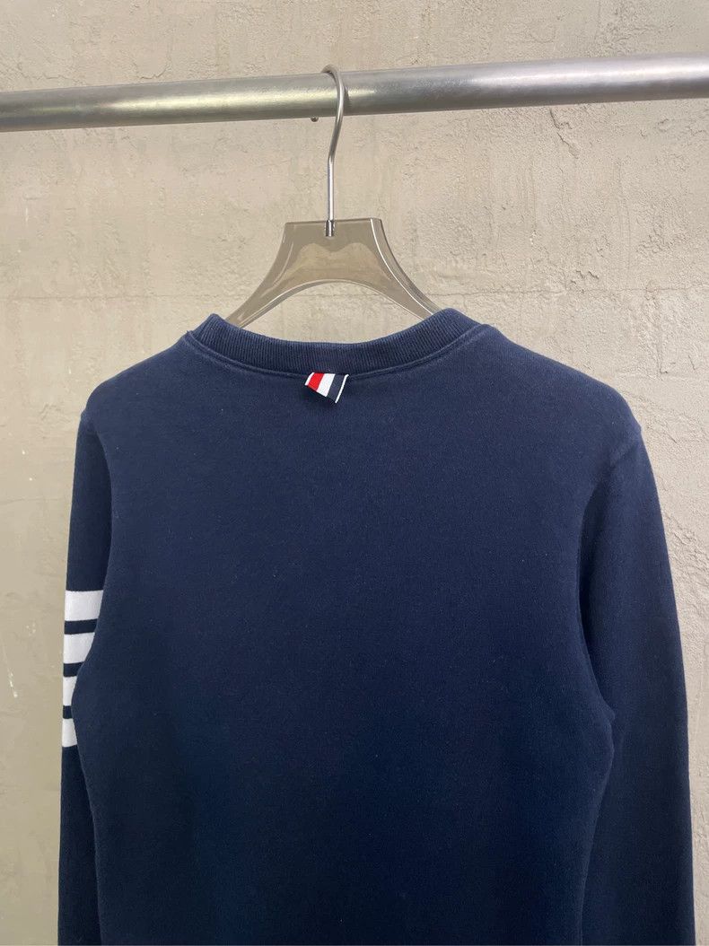 Thom Browne Thom browne Dark blue four-striped round-neck sweatshirt 25 Size US XS / EU 42 / 0 - 4 Thumbnail