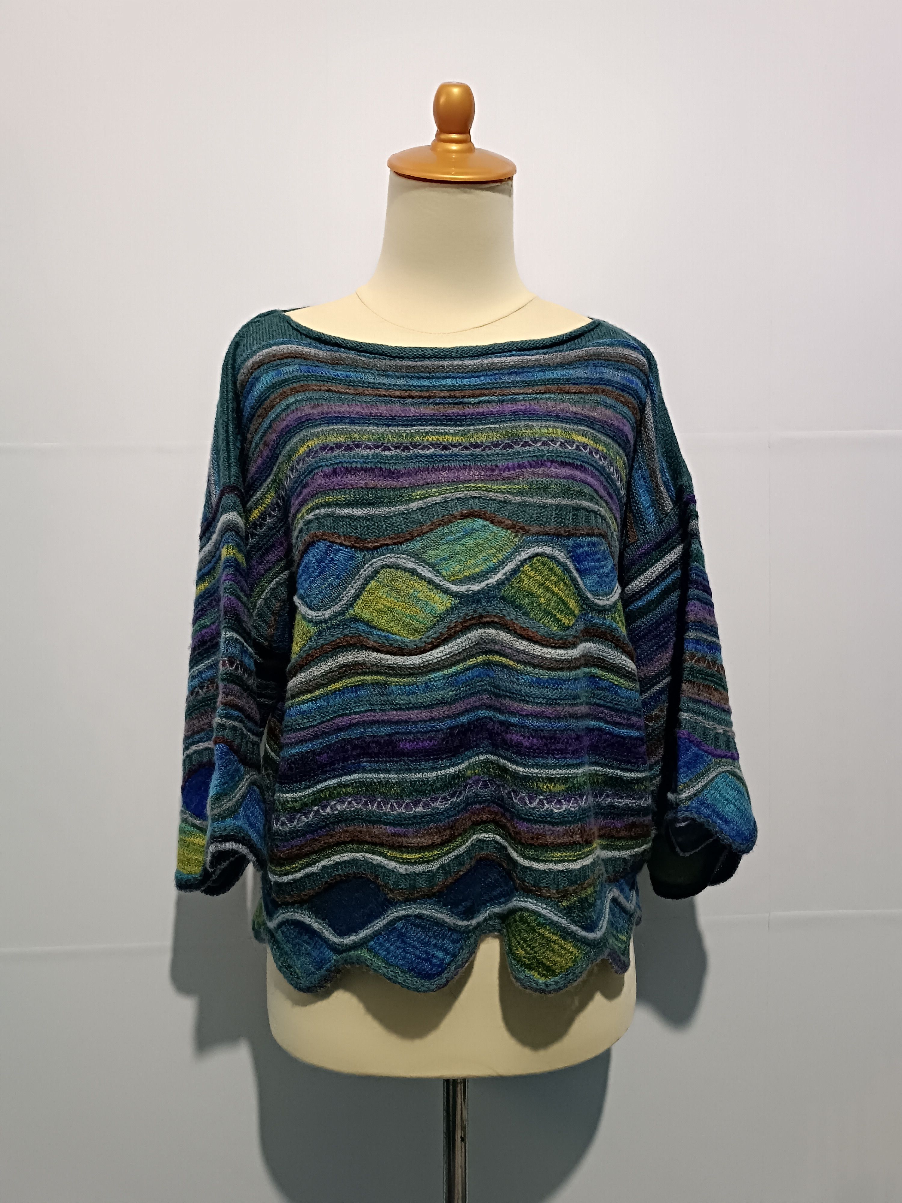 Japanese Brand Bell House Women's multicolour 3D crop knit sweater Size M / US 6-8 / IT 42-44 - 1 Thumbnail