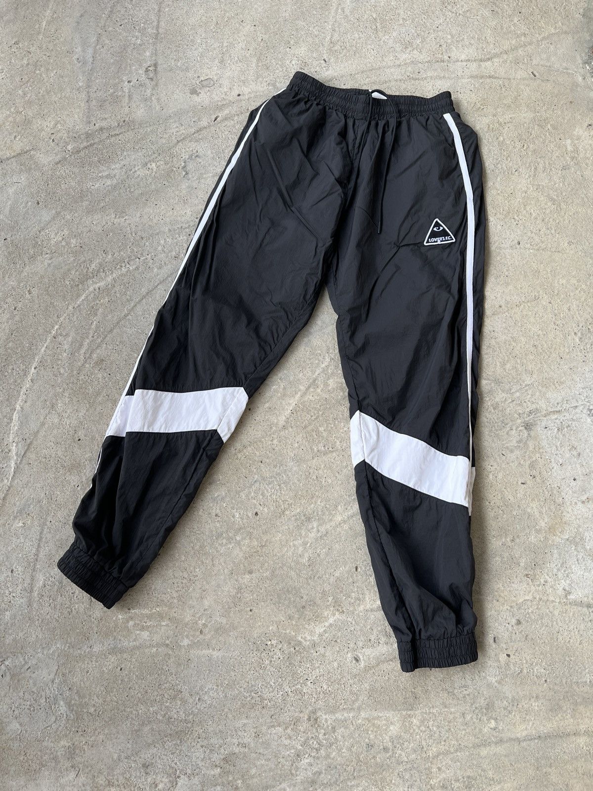 H&M H&M Lover's F.C. Sweatpants Size US 30 / EU 46 - 1 Thumbnail