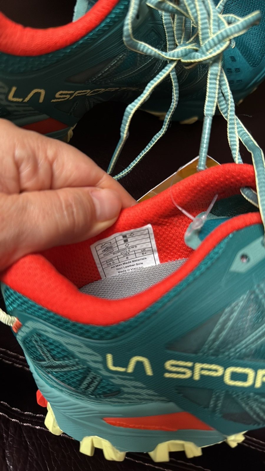 La Sportiva La Sportiva Bushido III Trail Running Shoe - Women's size 8 Size US 8 / IT 38 - 11 Thumbnail