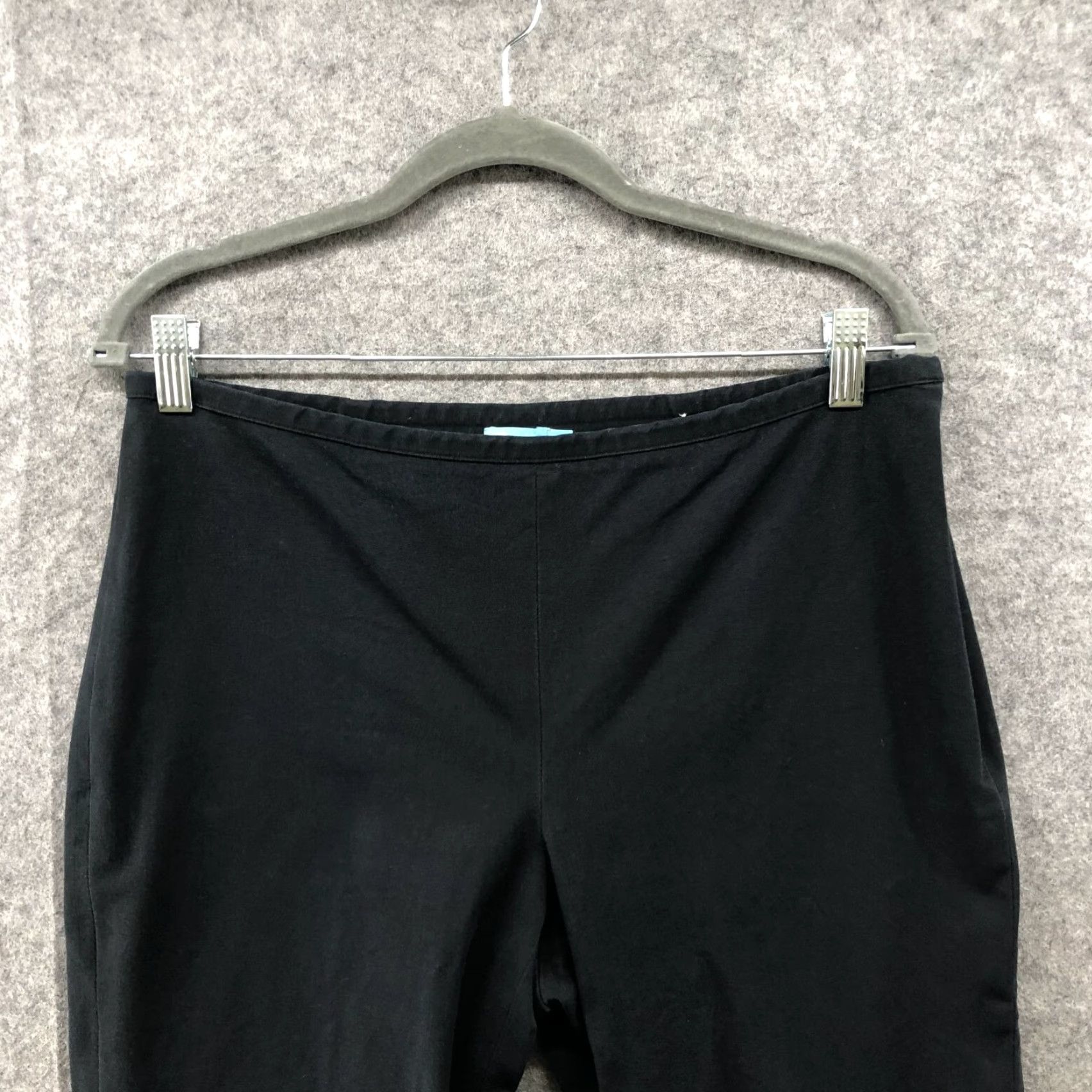 J.McLaughlin J. McLaughlin Skinny Side Zip Pants Womens 10 Black Mid Rise Flat Front Solid Size 32" / US 10 / IT 46 - 3 Thumbnail
