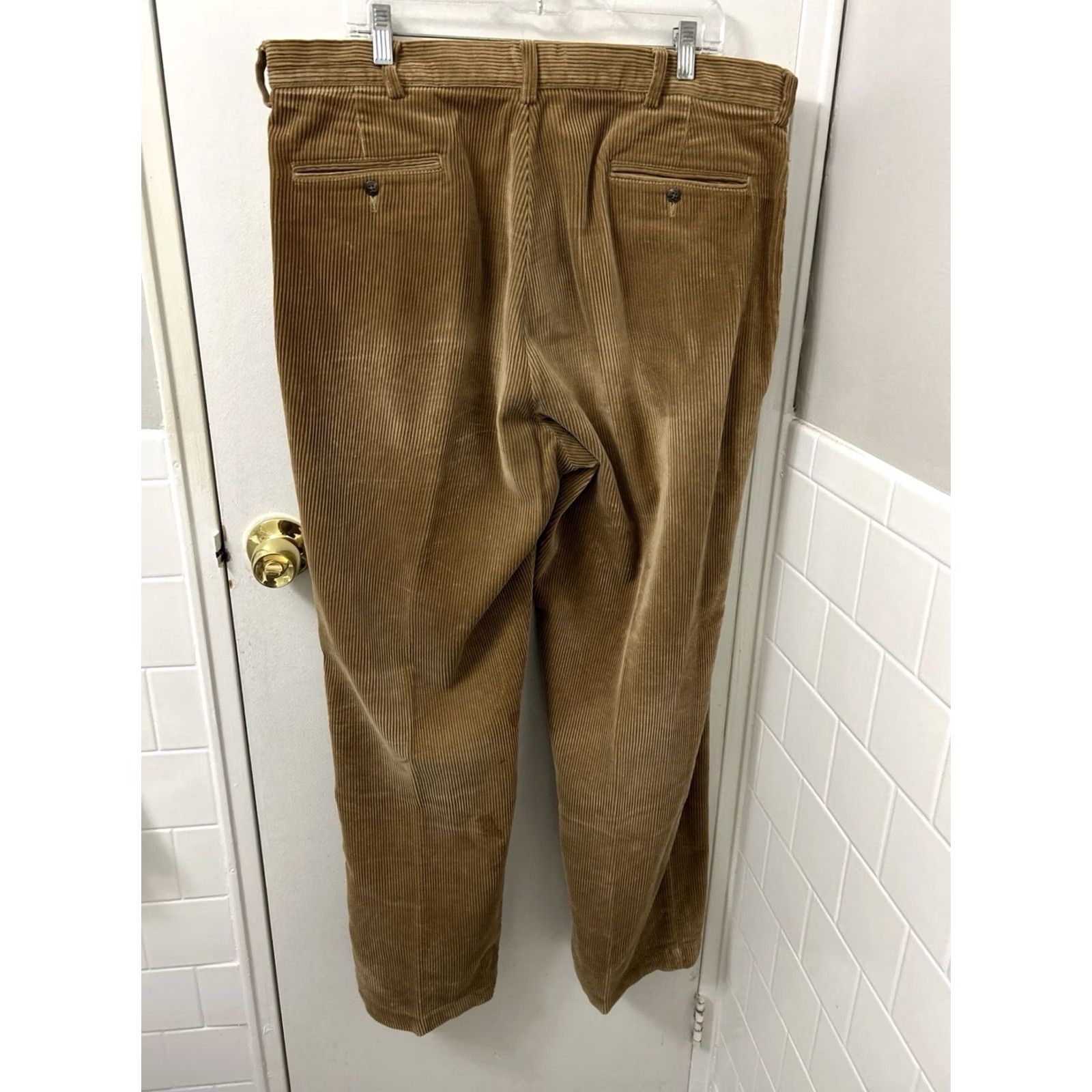 Polo Ralph Lauren VINTAGE Polo Ralph Lauren Andrew Pant Pants 40x32 Tan Corduroy Pleated Wide-Leg Mens 90s Preppy Casual Business Size US L / EU 52-54 / 3 - 7 Thumbnail