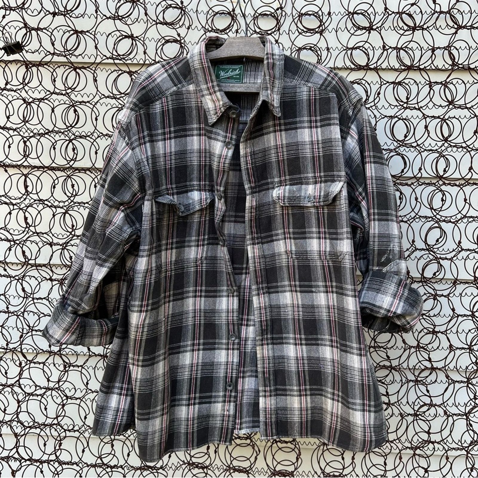Woolrich Woolen Mills Woolrich grey plaid long sleeve button down shirt shacket Size XL / US 12-14 / IT 48-50 - 4 Thumbnail