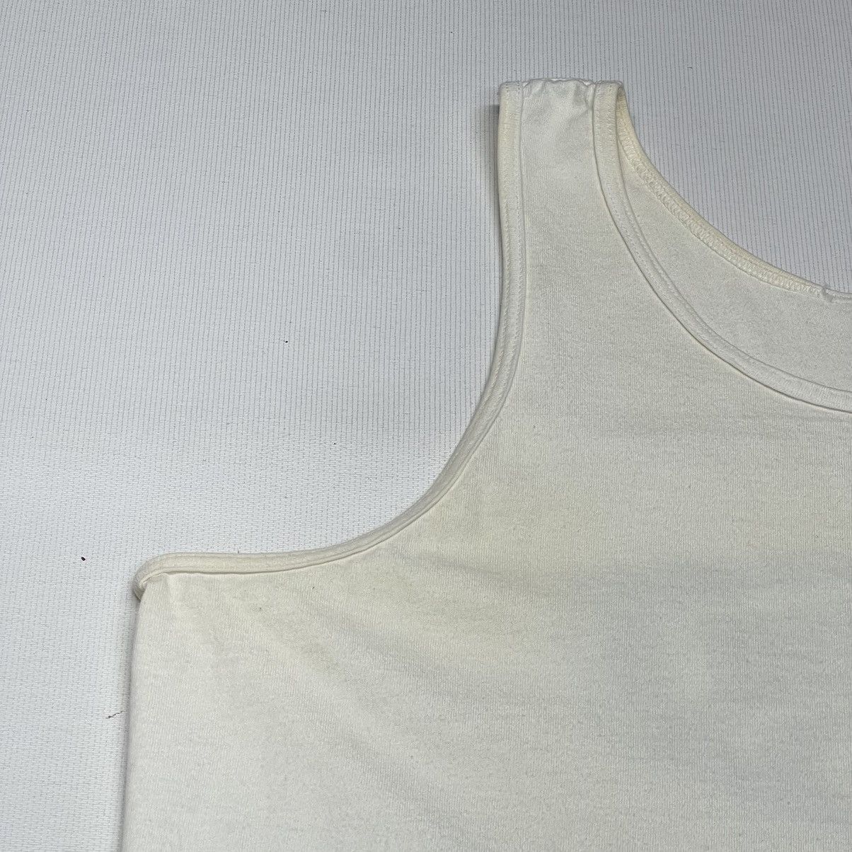 Quiksilver × Vintage Quiksilver Tee Shirt White Sleeveless Tank Graphic Logo Size US XL / EU 56 / 4 - 4 Thumbnail