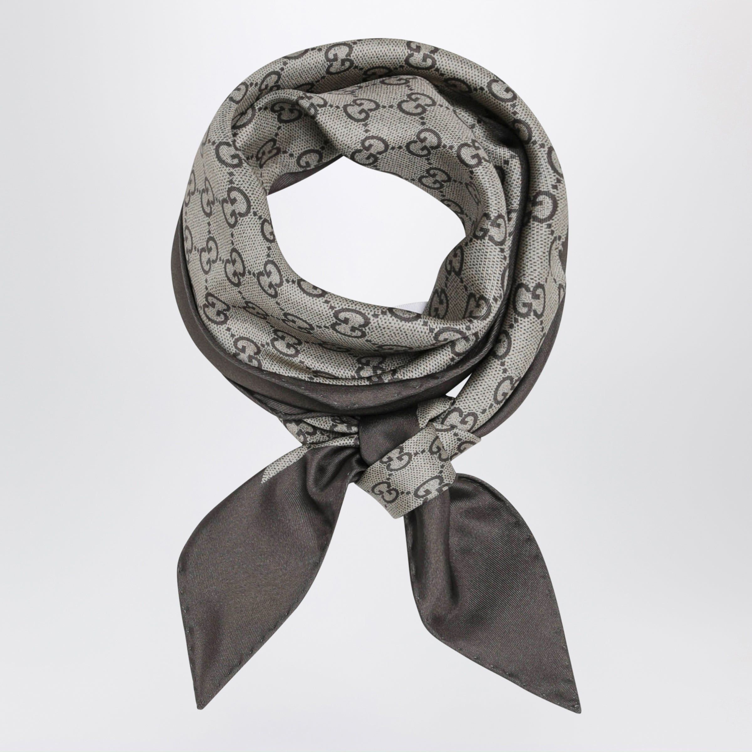 Gucci Gucci Diamond-Shaped Printed Silk Twill Scarf Size ONE SIZE - 1 Thumbnail