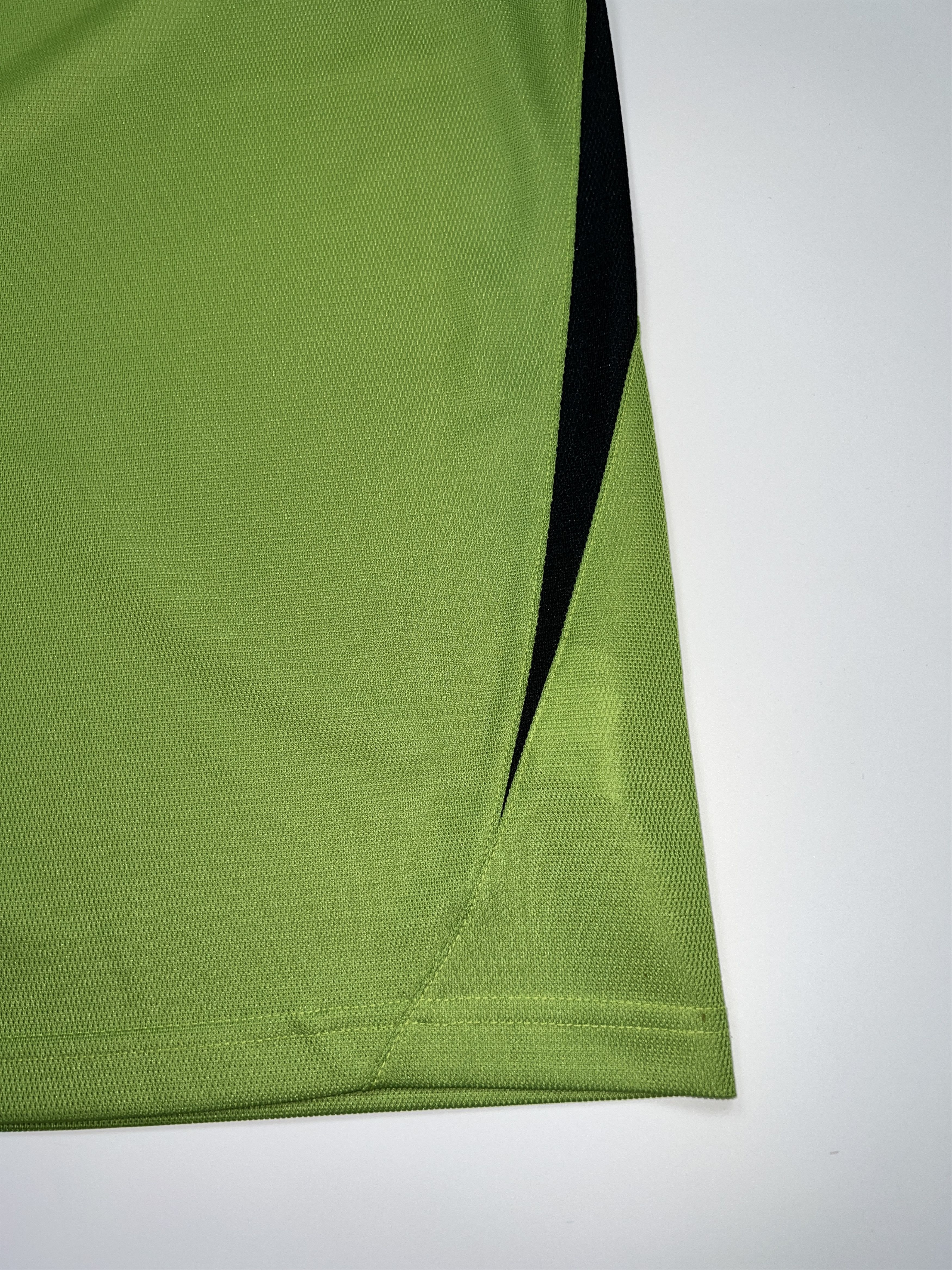 Nike Vintage y2k Nike TN Style Green Jersey Shirt Small Swoosh Size US L / EU 52-54 / 3 - 7 Thumbnail