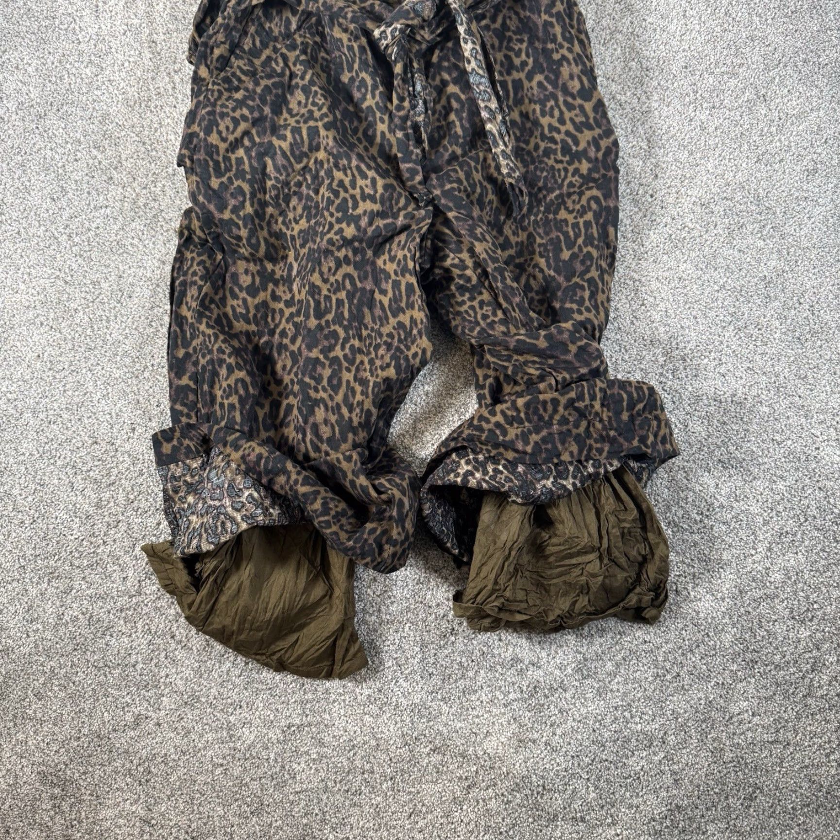 Banana Republic Banana Republic Jumpsuit One-Piece Cropped Culotte Leopard Print Sleeveless 4 Wide-Leg Women, Multicolor, Mob Wife Night Out Chic Size 27" / US 4 / IT 40 - 6 Thumbnail