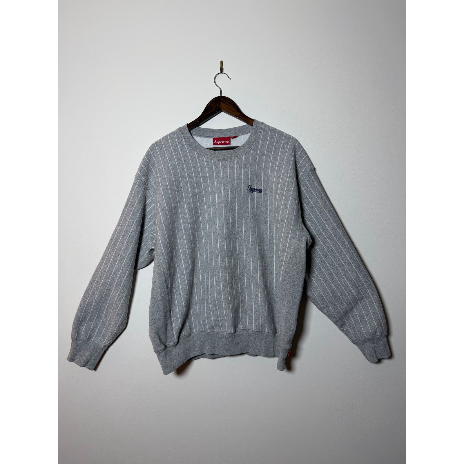 Bless × Supreme Supreme Bless Crewneck Heather Grey XXL in Hand