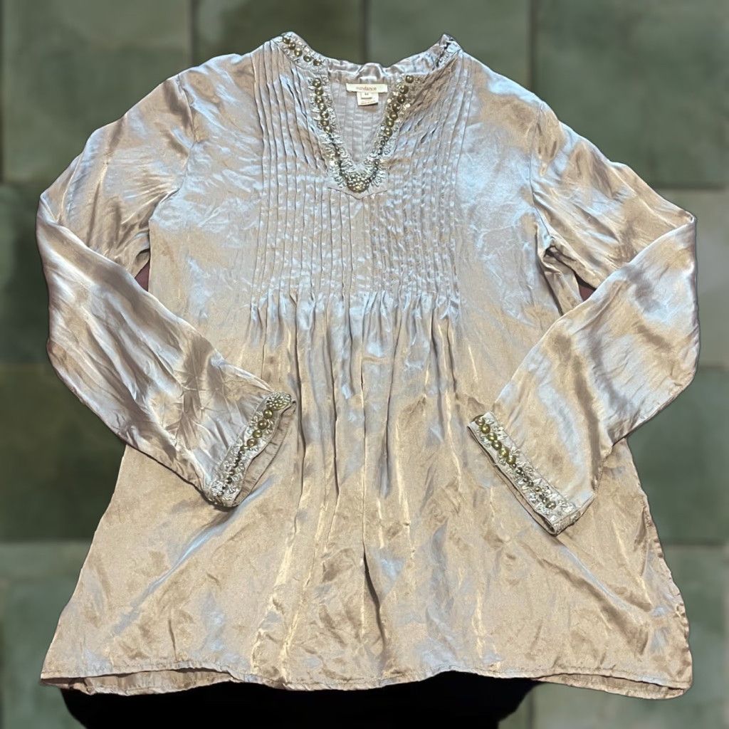 Vintage Sundance Silk Blouse Shirt Women 100% Silk Embroidered Silver Scoop Neck Size M Bohemian Tunic Women Size M / US 6-8 / IT 42-44 - 1 Thumbnail