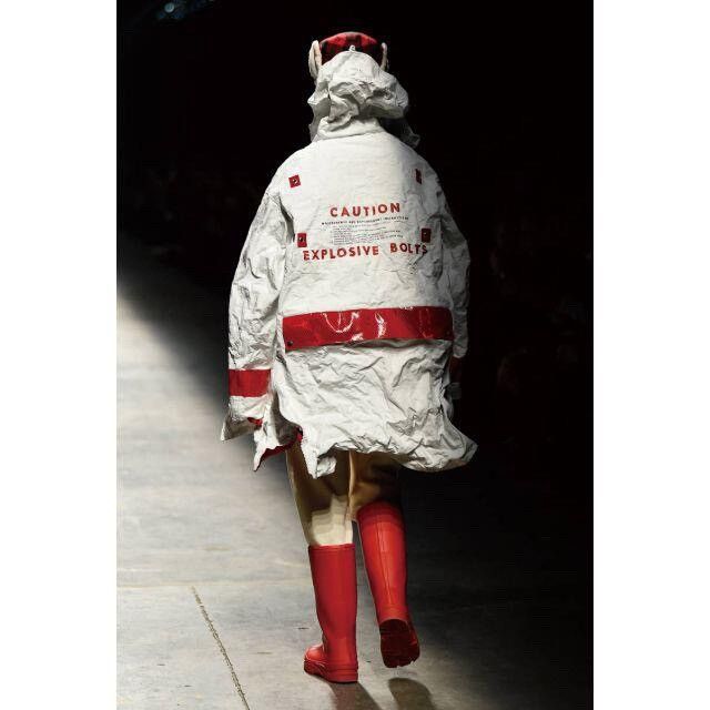 Jun Takahashi Undercover AW18 2001 a space odyssey parka Size US L / EU 52-54 / 3 - 12 Thumbnail