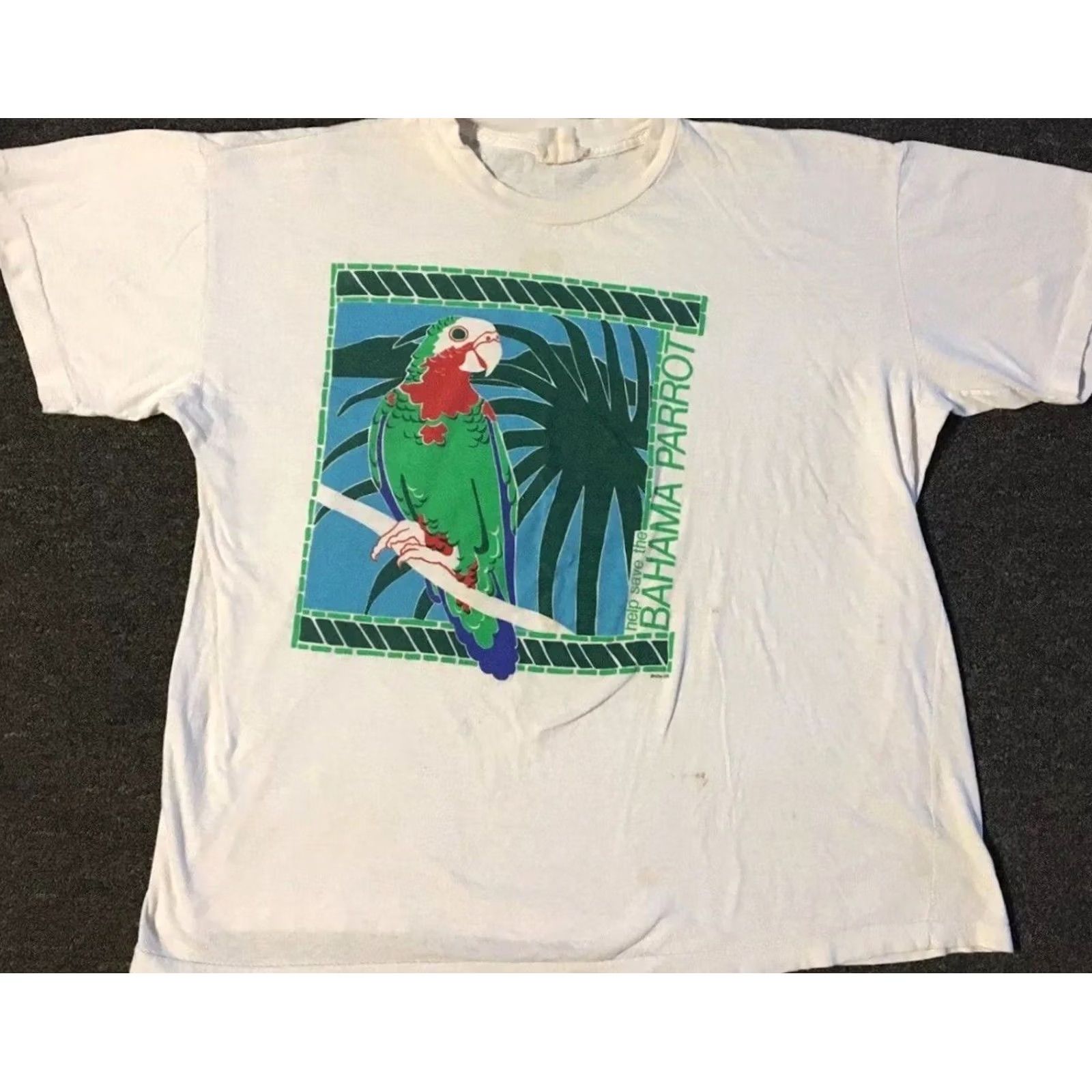 Vintage VINTAGE Parrot Shirt S M Boxy Art Nature Surf Beach Grunge 90s White Mens T-Shirt Short Sleeve Size US S / EU 44-46 / 1 - 2 Thumbnail