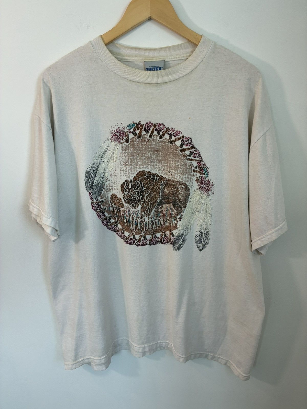 Vintage Native Distressed Faded Buffalo Vintage Graphic Tee Size US XL / EU 56 / 4 - 1 Thumbnail