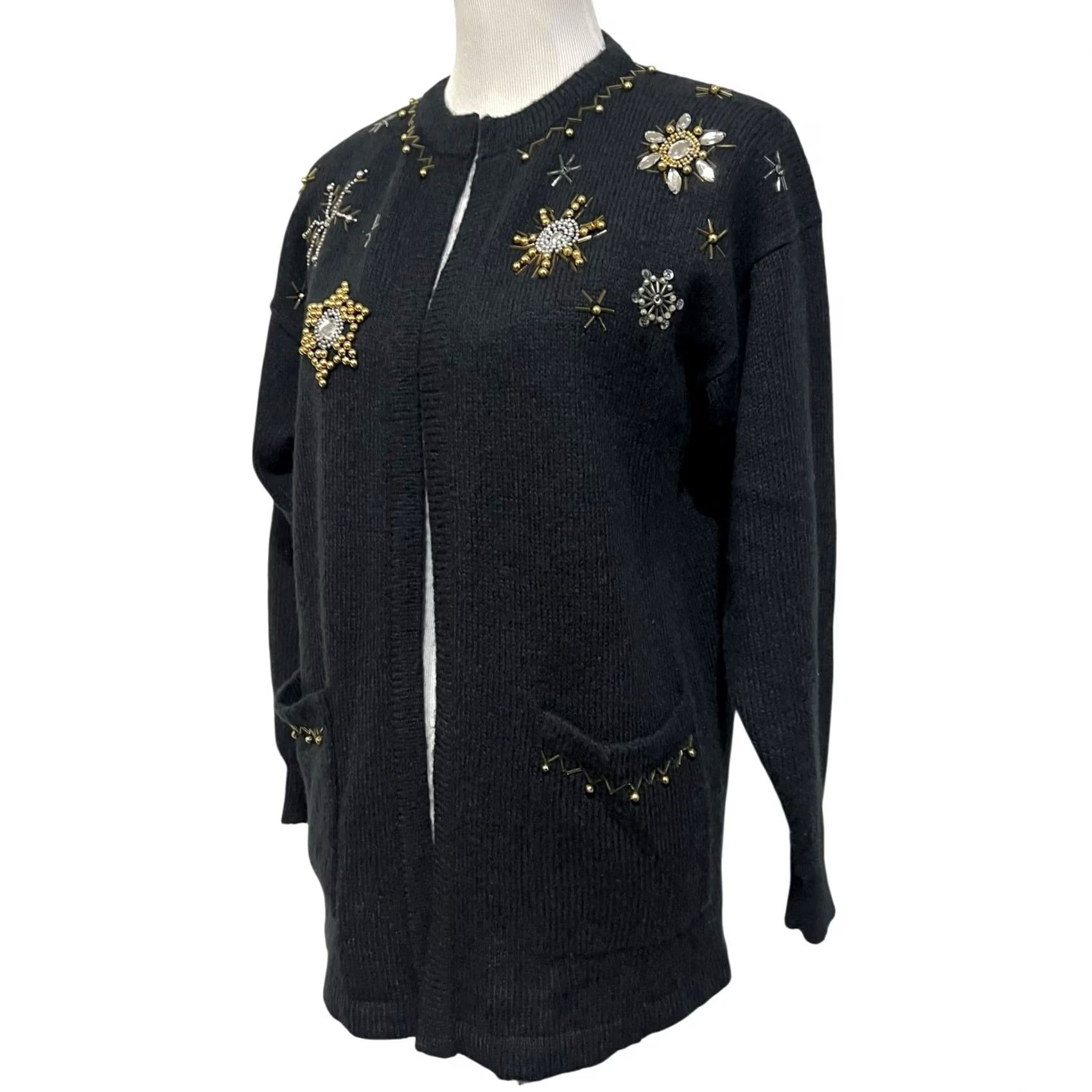 Vintage VINTAGE P’Galli Black Cardigan Sweater Beaded Snowflakes Winter Pockets Womens Sz Small 80s 90s Christmas Womens Size S / US 4 / IT 40 - 3 Thumbnail