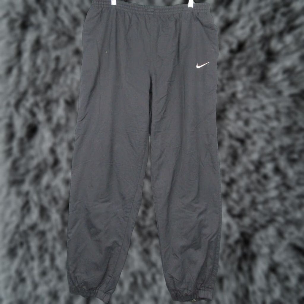 Nike VINTAGE Nike Windbreaker Track Pants XL Men Black Zip Ankle Logo（Nike） Size US 36 / EU 52 - 1 Thumbnail
