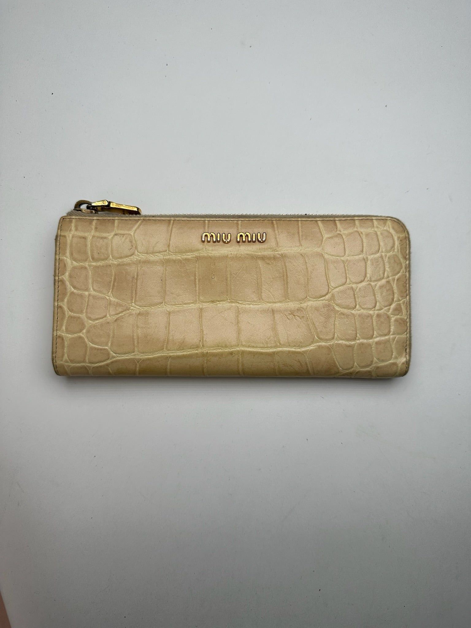 Miu Miu Vintage Leather Wallet White Size ONE SIZE - 1 Thumbnail