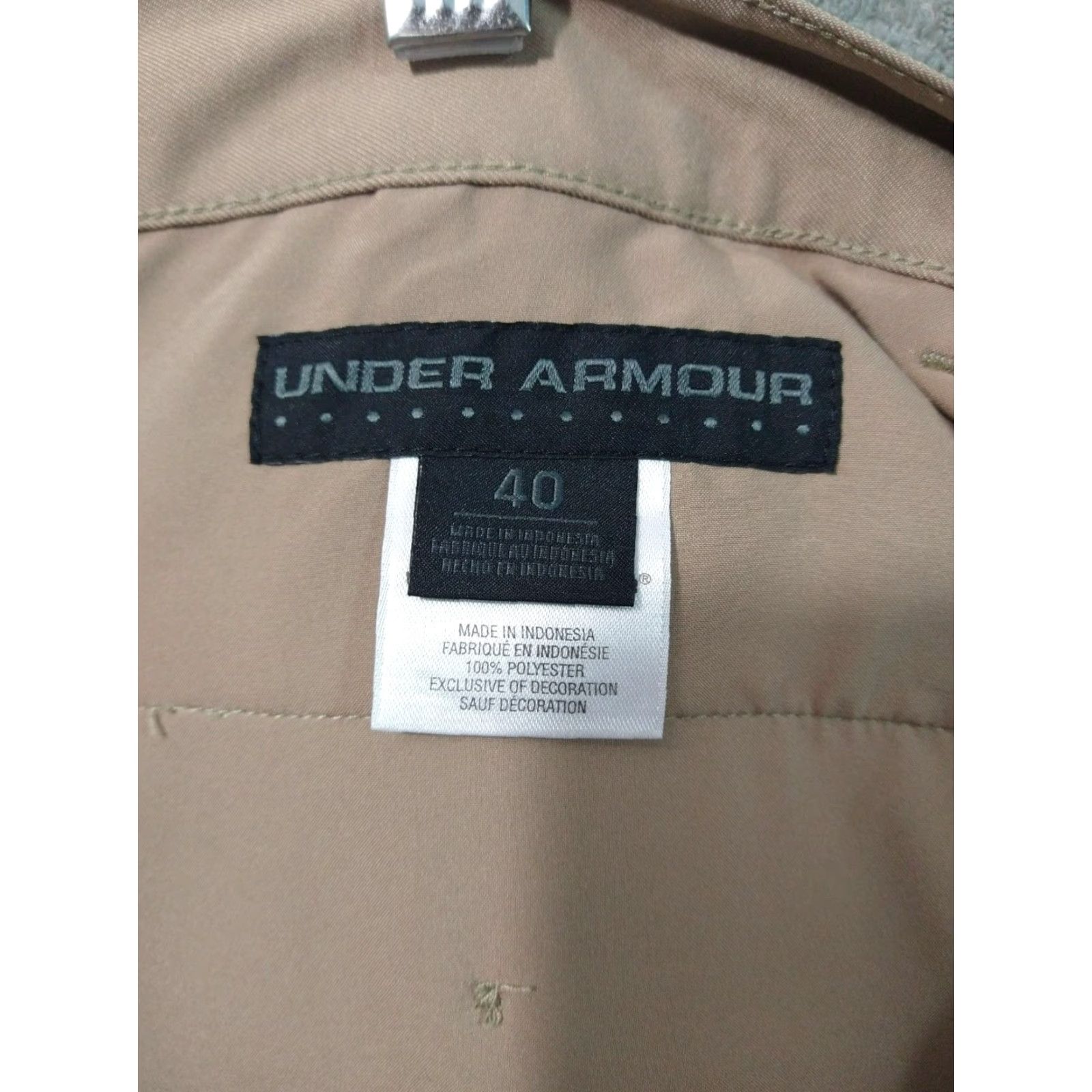 Under Armour Under Armour Shorts Mens 40 Beige Drive Performance Chino Pleated Golf Casual Shor t Size US 40 / EU 56 - 7 Thumbnail