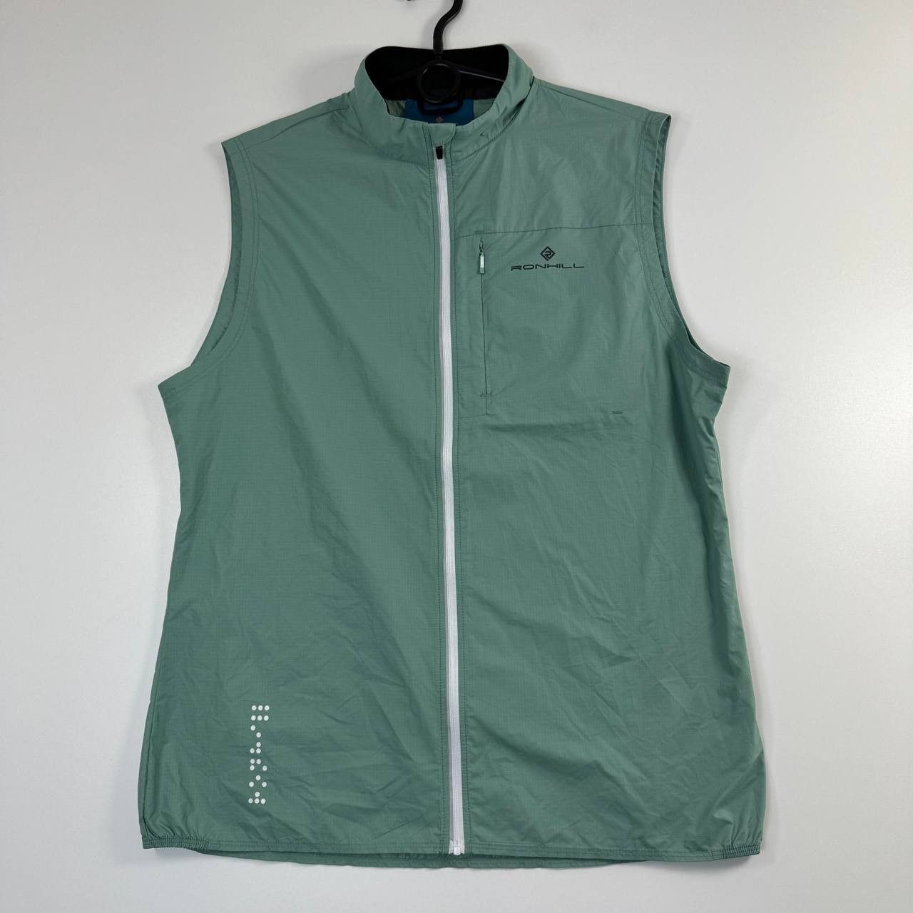 Other Ronhill Running Vest Green Full Zip Sleeveless Mens Size M Size US M / EU 48-50 / 2 - 1 Thumbnail