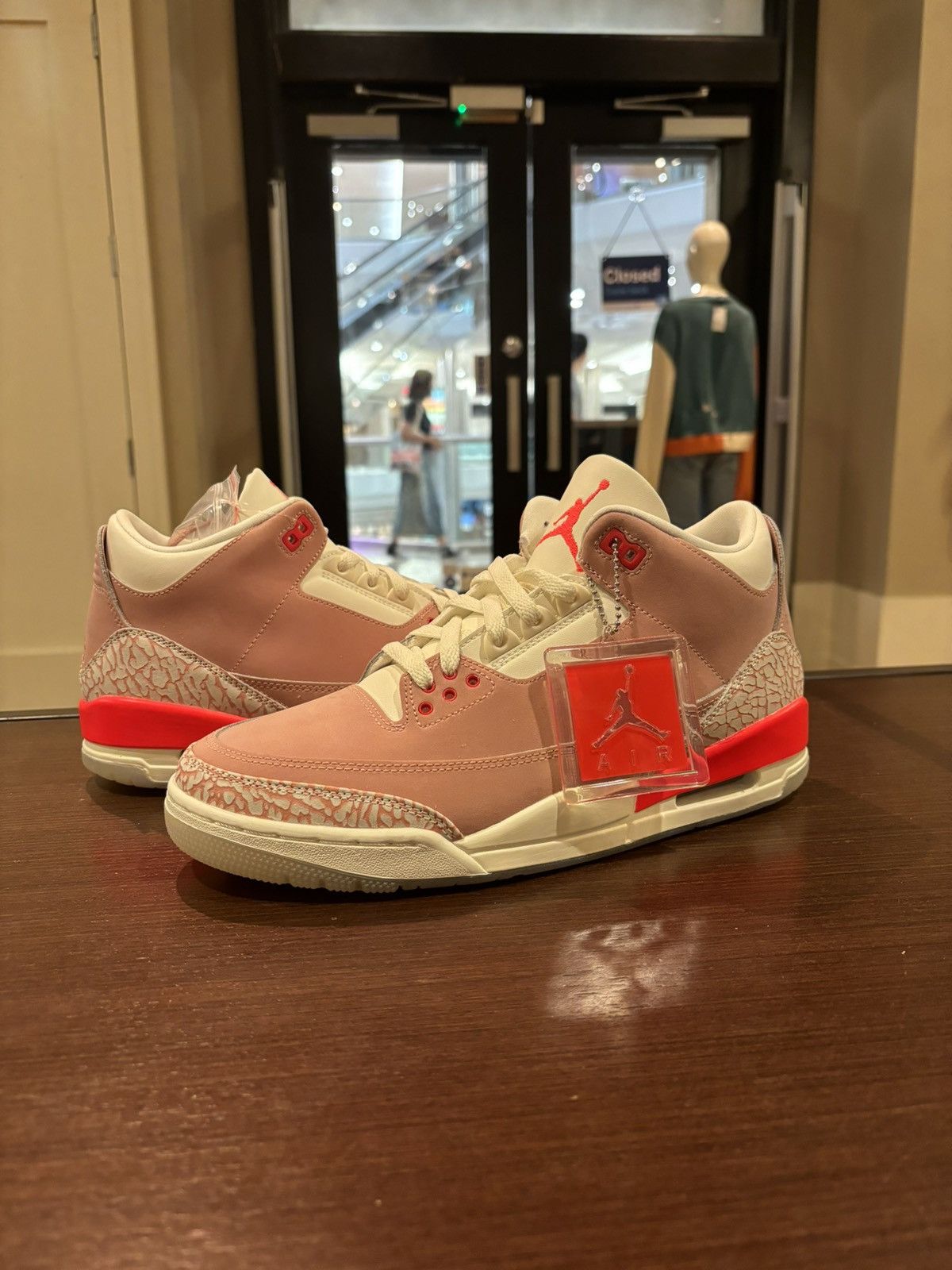 Jordan Brand Jordan 3 Retro Rust Pink (Women’s) Size US 9.5 / EU 42-43 - 1 Thumbnail