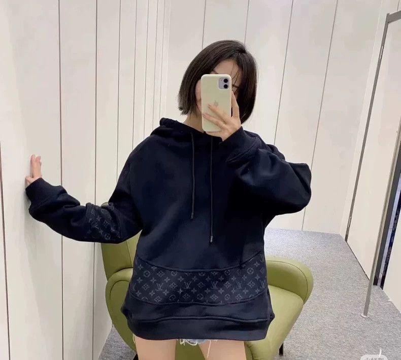 Louis Vuitton Louis Vuitton Monogram round hooded sweatshirt 2503-Nextarr Size US S / EU 44-46 / 1 - 1 Thumbnail