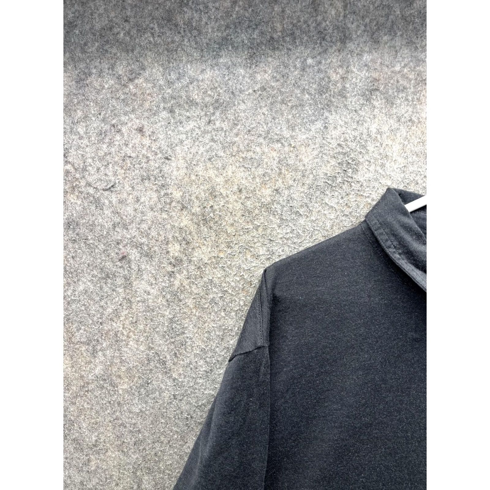 TravisMathew TravisMathew Polo Shirt Mens 2XL Gray Solid Logo Knit Casual Short Sleeve Size US XXL / EU 58 / 5 - 7 Thumbnail