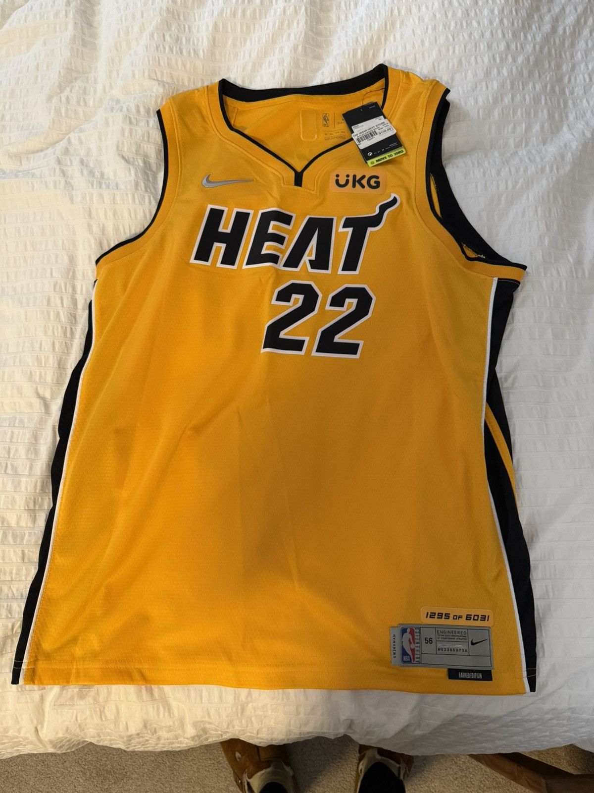 Nike Miami Heat Jimmy Butler 22 limited edt gold jersey