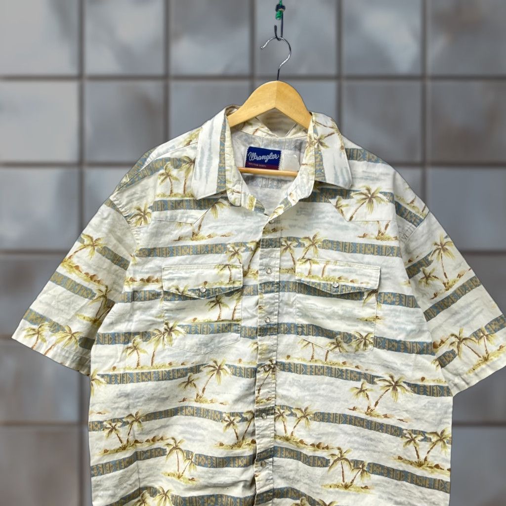 Wrangler VINTAGE Wrangler Western Shirt 3XL Short Sleeve Button-Up Mens 90s White Size US XXL / EU 58 / 5 - 1 Thumbnail