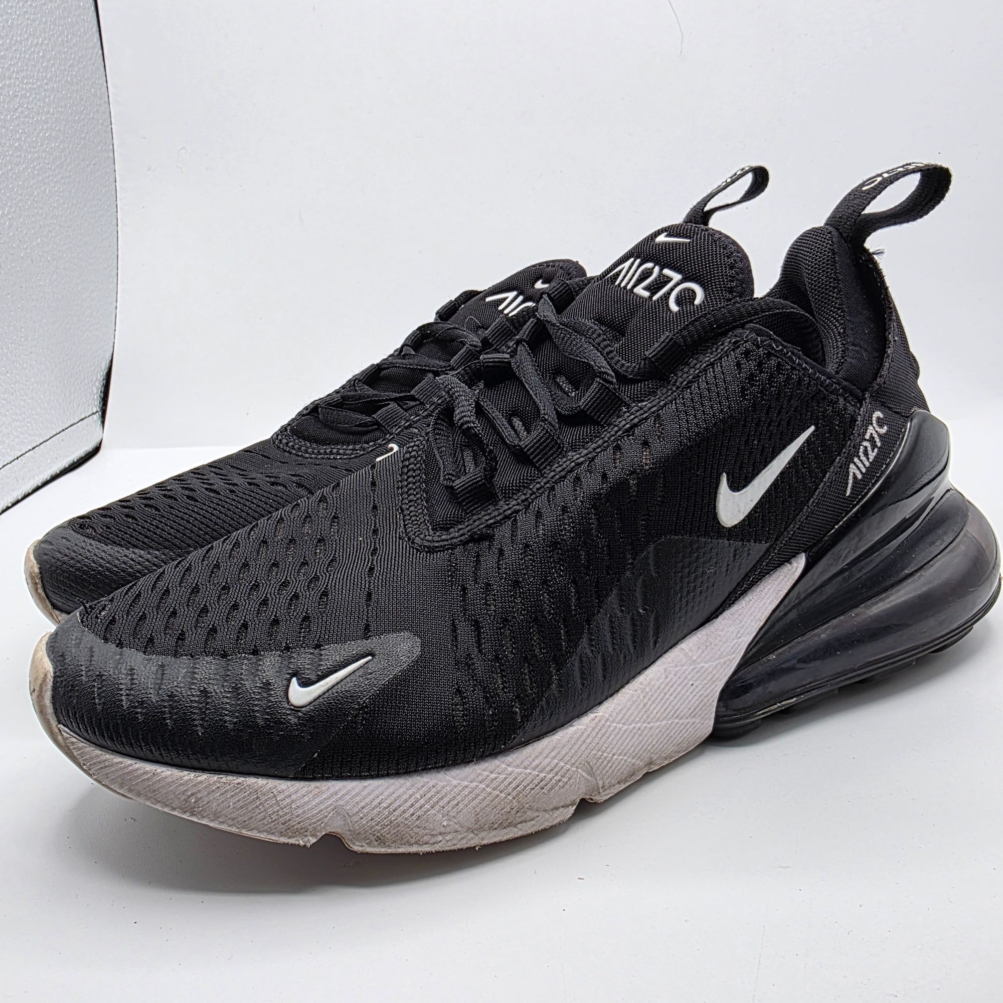 Nike Nike Air Max 270 Womens Size 8 Black White Athletic Shoes Sn Size US 8 / IT 38 - 3 Thumbnail