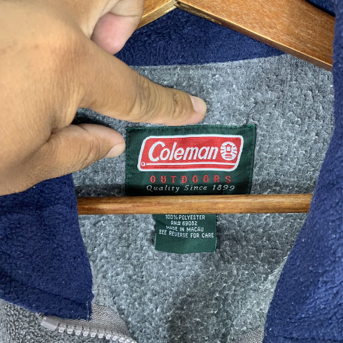 Coleman VINTAGE COLEMAN OUTDOOR HIKING FLEECE JACKET Size US M / EU 48-50 / 2 - 6 Thumbnail