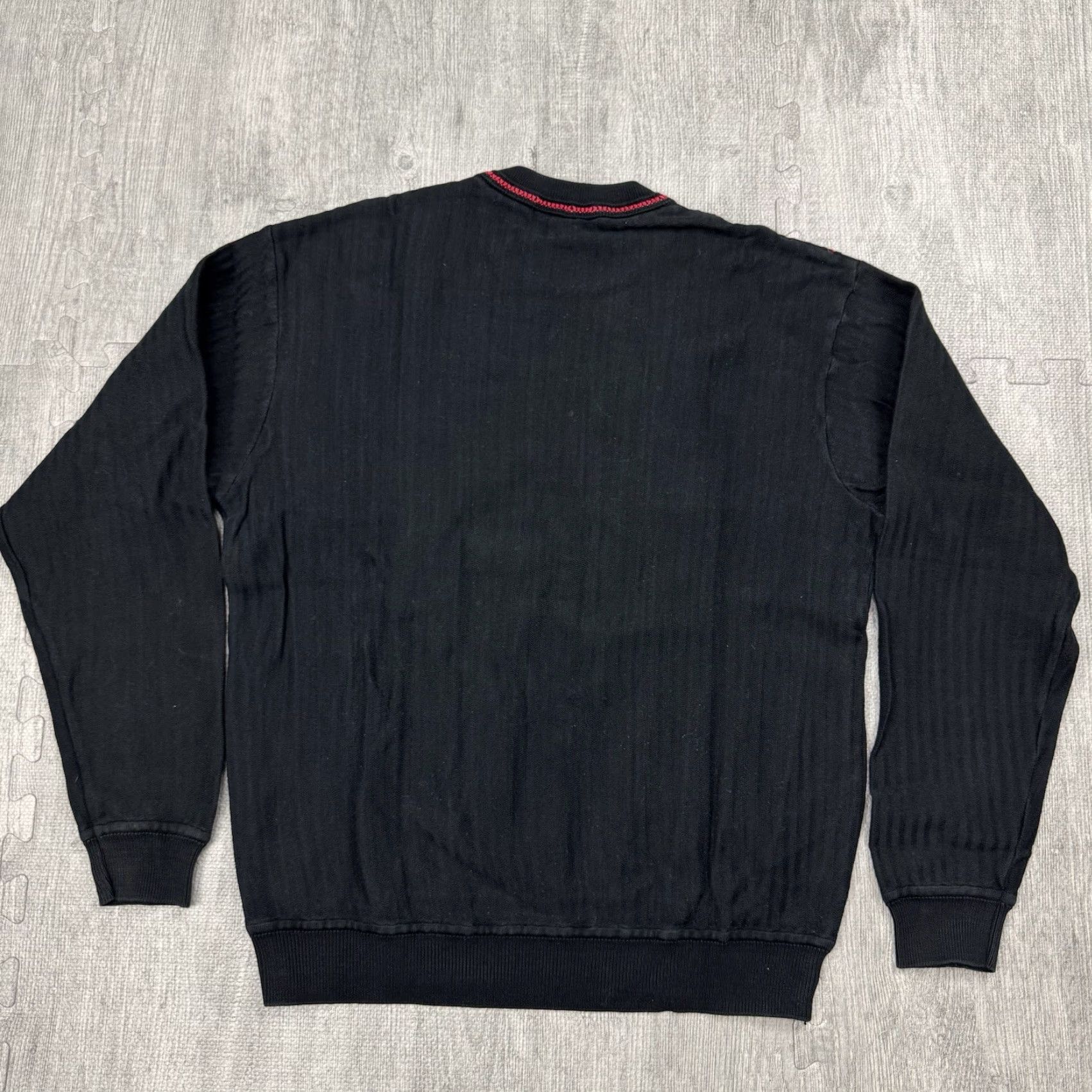 Vintage VINTAGE Mens Torras Spain Textured Knit Sweater Crew Neck Pullover Casual Black Red S Size US S / EU 44-46 / 1 - 6 Thumbnail