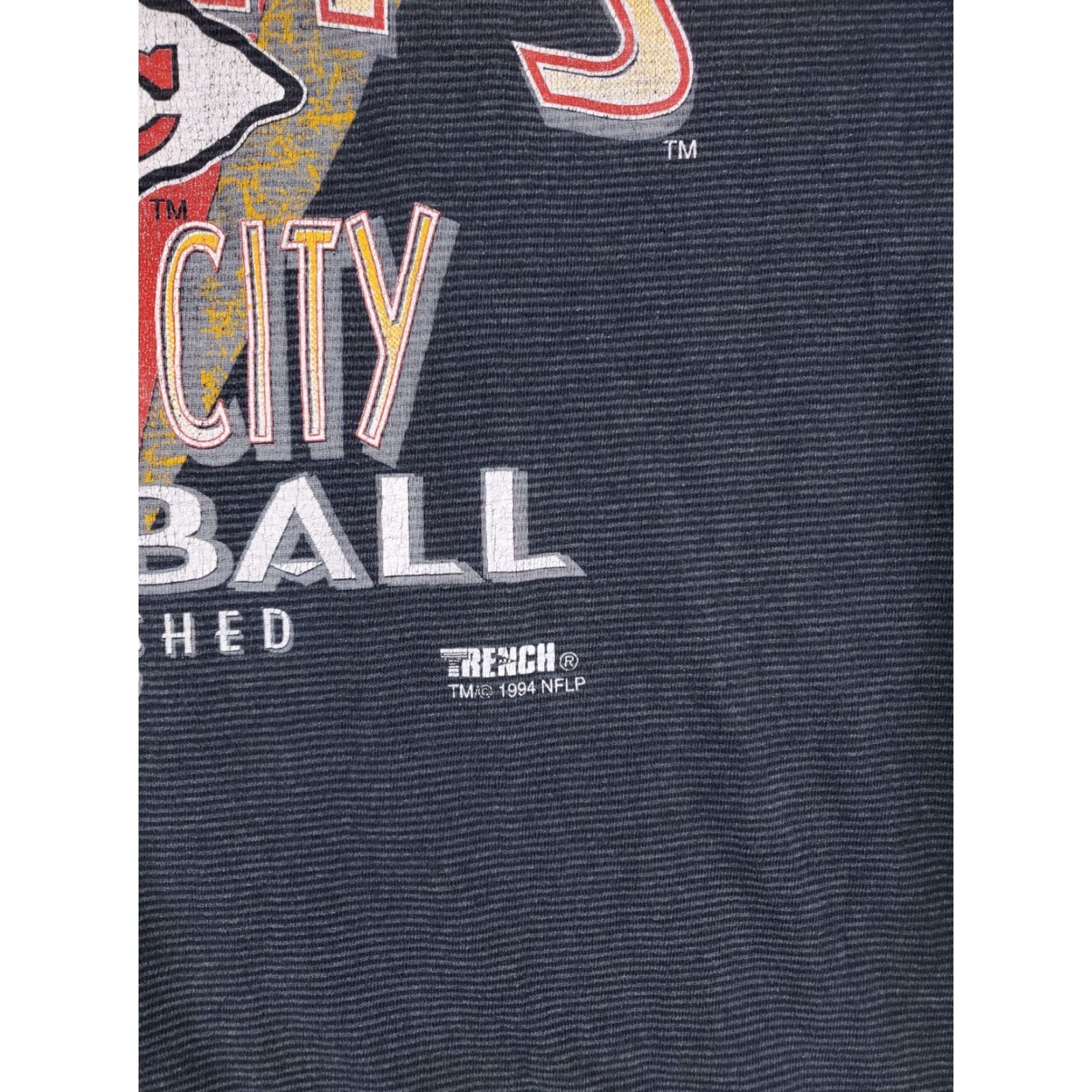 NFL VINTAGE Kansas City Chiefs Trench T Shirt NFL 75th Anniversary Made USA Mens XL Black 90s Size US XL / EU 56 / 4 - 2 Thumbnail