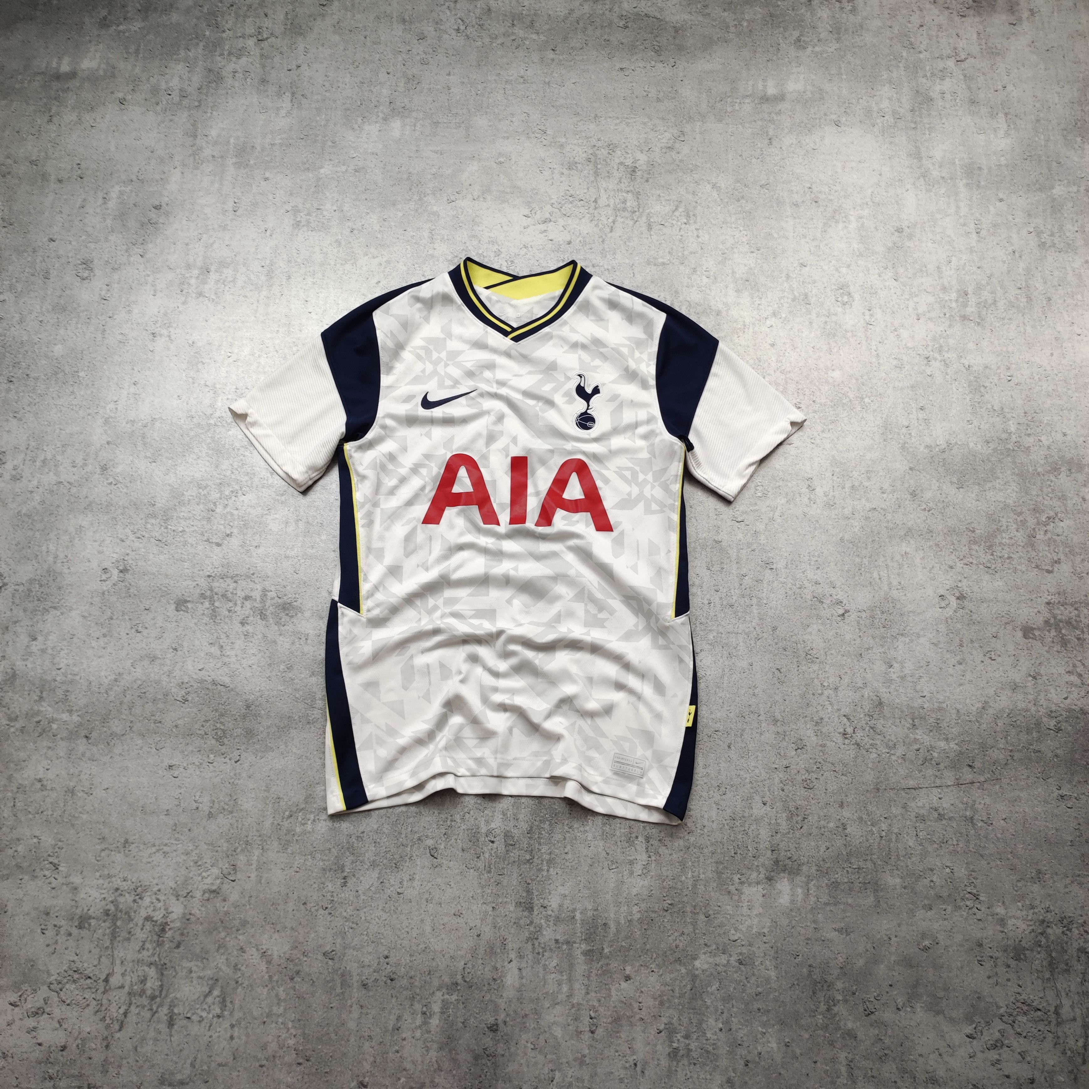 Nike Rare Tottenham London 2021 Nike Home Football Jersey Size US S / EU 44-46 / 1 - 1 Thumbnail