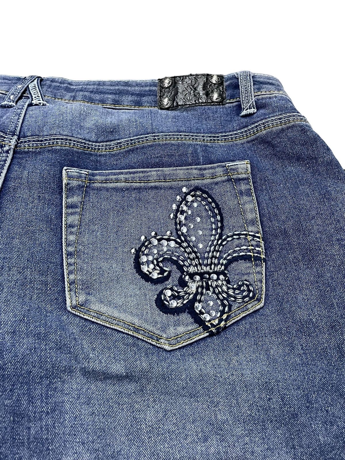 Affliction × Rock Revival Style & Co Y2K Style Affliction Stud Jort Size US 34 / EU 50 - 9 Thumbnail