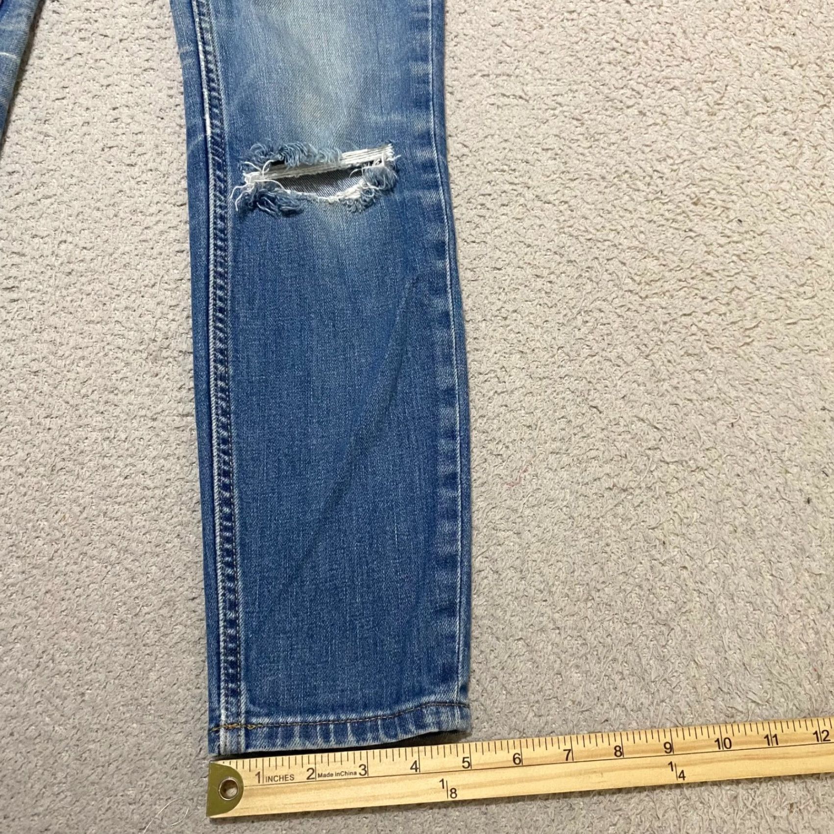 Everlane Everlane Jeans Blue Denim Medium Wash Skinny High Rise Womens 26 Distressed Modern Slim Pockets 5-Pocket Design Cotton Spandex Size 26 Regular Size 26" / US 2 / IT 38 - 5 Thumbnail