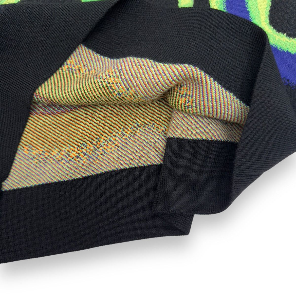 Louis Vuitton Louis Vuitton Round-Neck Graphic Print Sweatshirt L Size US L / EU 52-54 / 3 - 9 Thumbnail