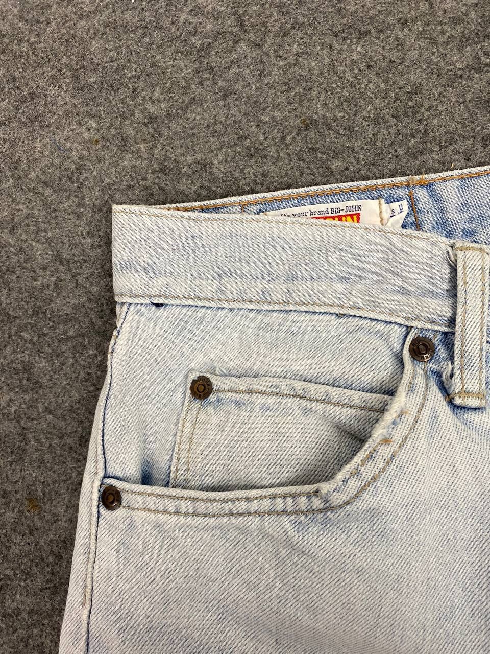 Big John vintage big john lightwash distressed denim nice design Size US 31 - 11 Thumbnail
