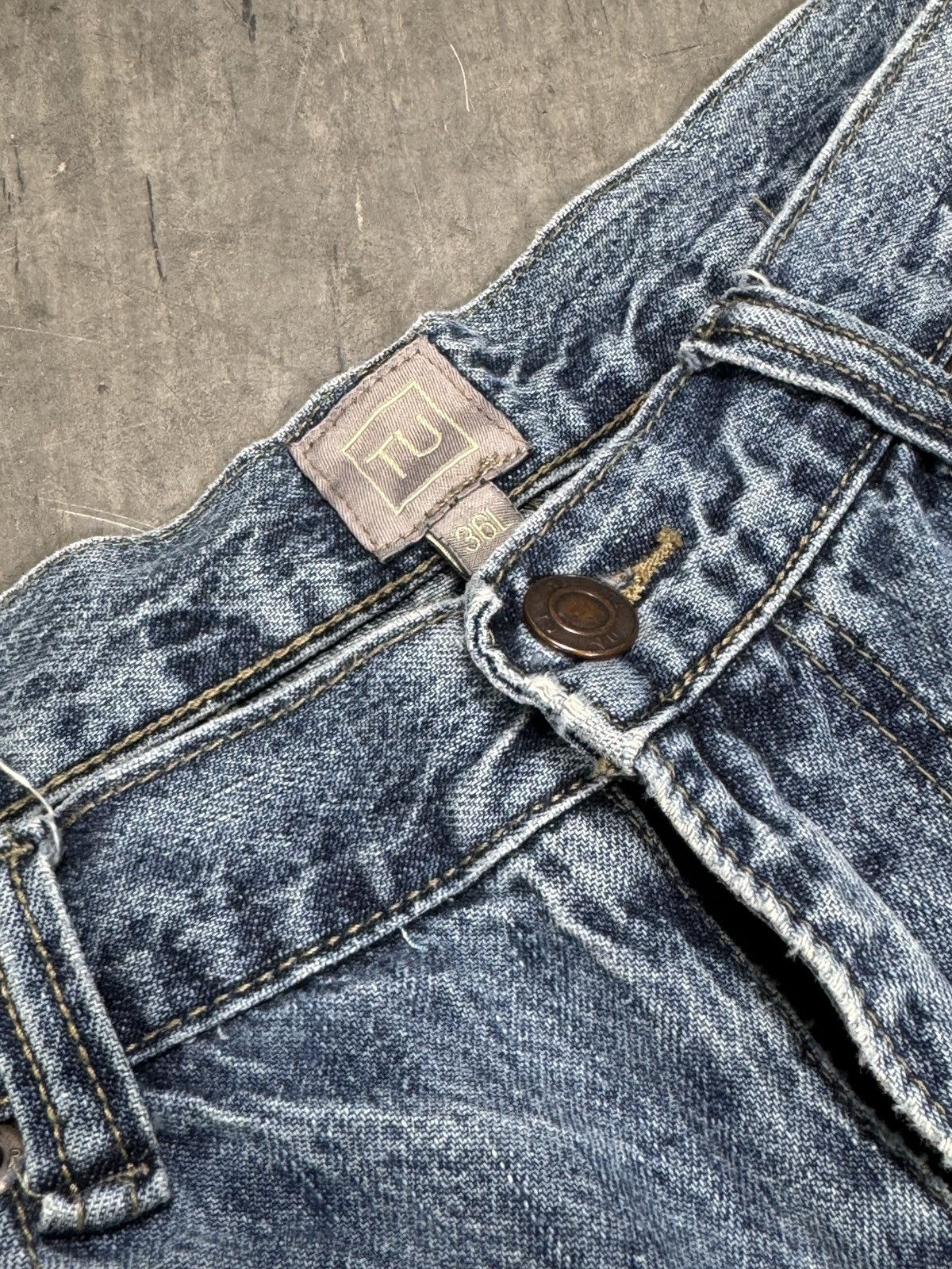 Vintage ᶠᵃⁿᶜʸᵍᵘʸ Vintage Baggy Washed Denim Jeans Wide leg Y2K Size US 36 / EU 52 - 5 Thumbnail