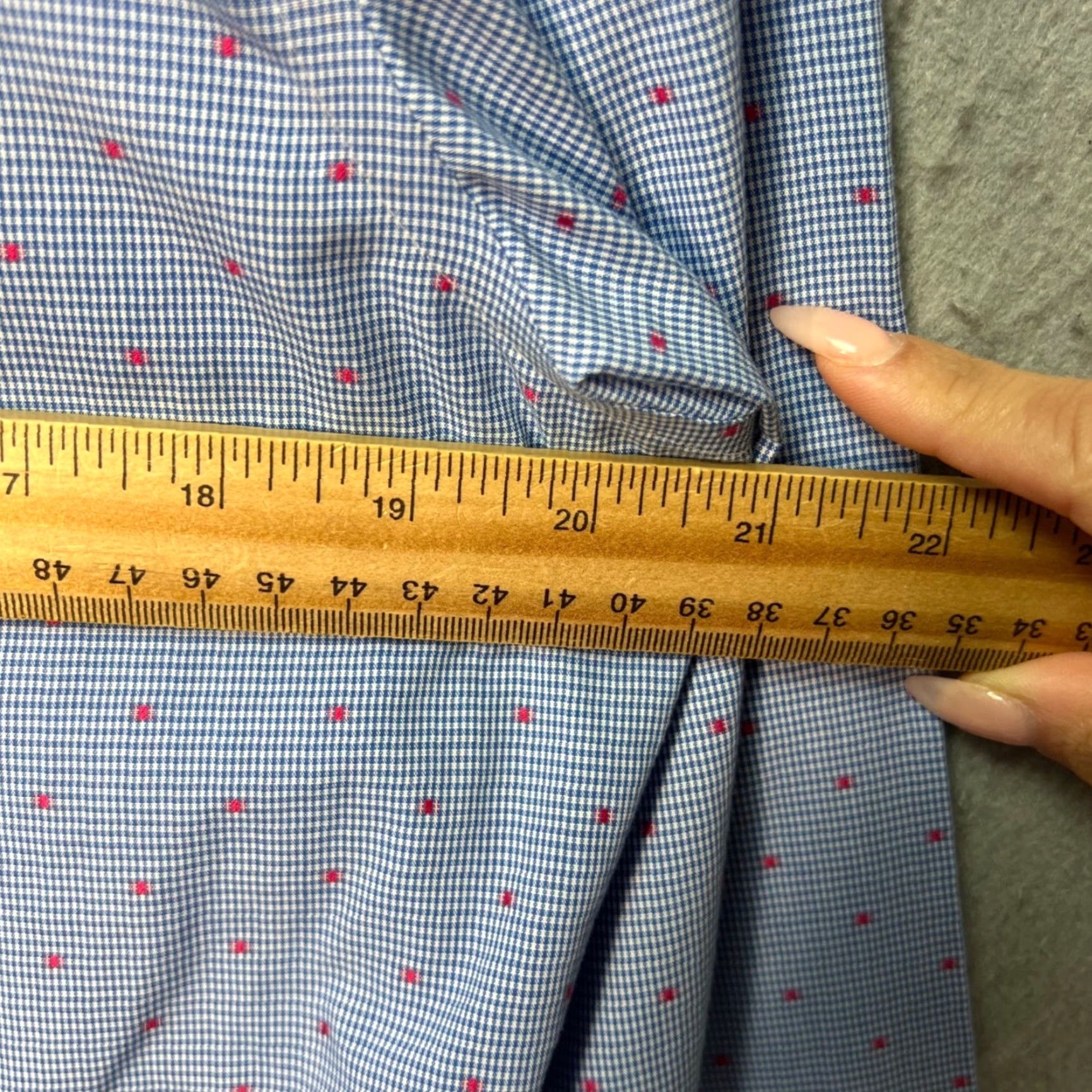 Banana Republic Banana Republic Mens Large Grant Fit Long-Sleeve Shirt Non-Iron Light Blue Dress Shirt Casual Business Slim Check Blue Button Cuff Mens Size US L / EU 52-54 / 3 - 6 Thumbnail