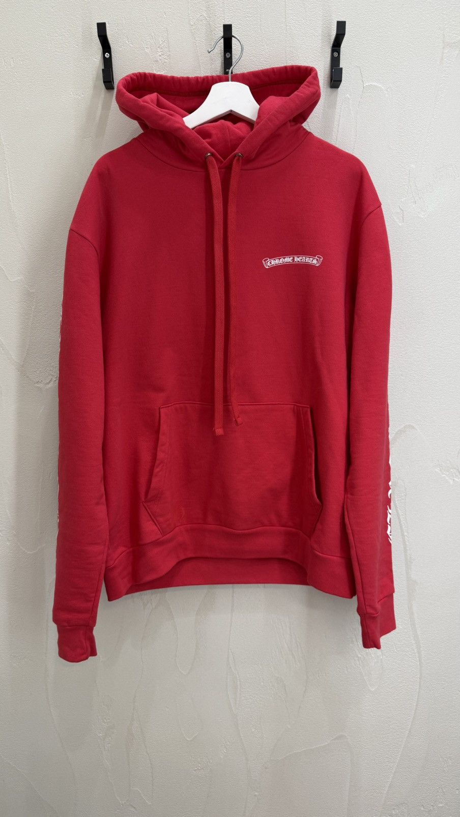 Chrome Hearts CHROME HEARTS SCROLL LOGO HOODIE 'RED' Size US M / EU 48-50 / 2 - 1 Thumbnail