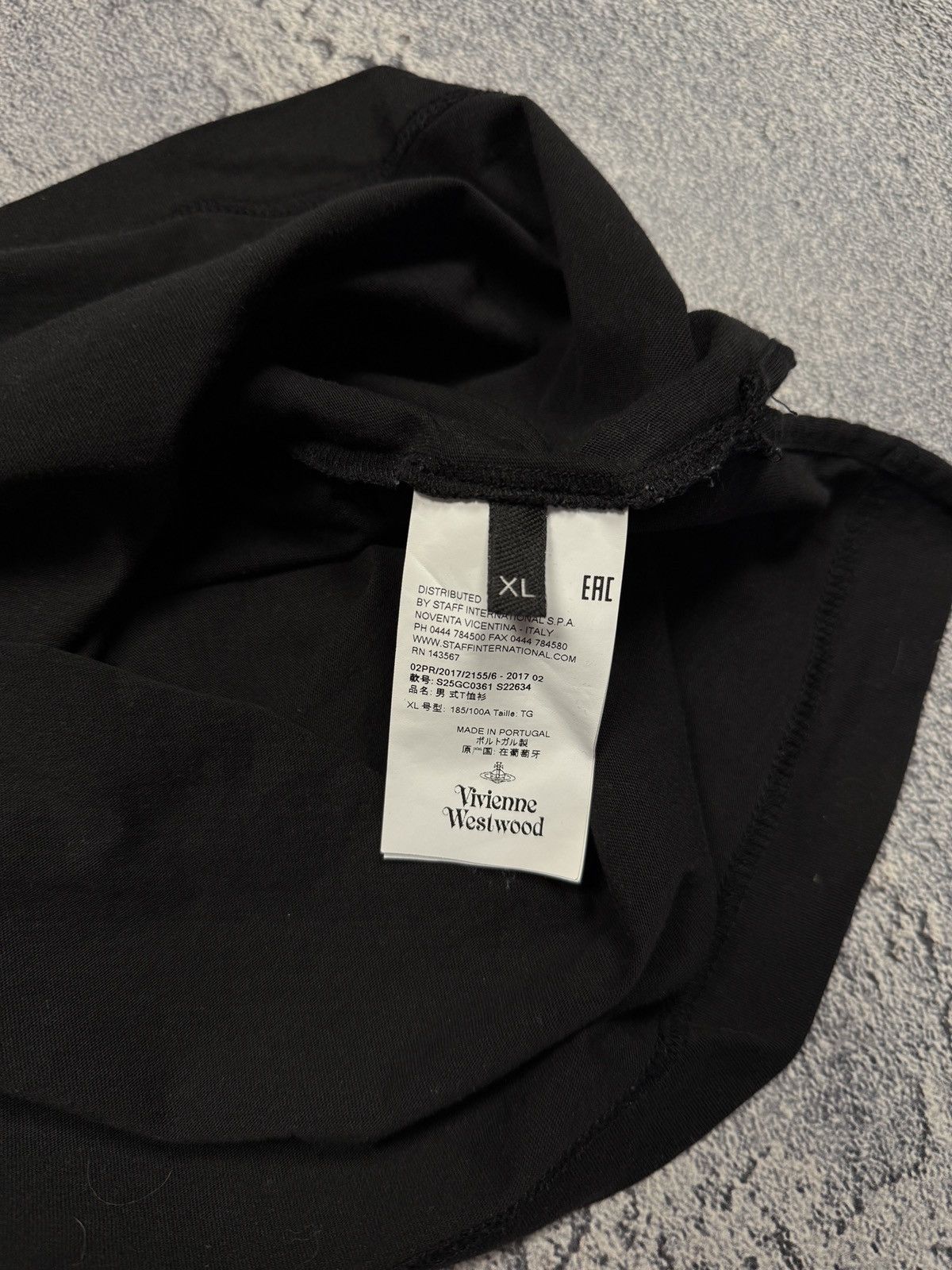 Vivienne Westwood Vintage Vivienne Westwood tee T-shirt logo size XL Size US XL / EU 56 / 4 - 7 Thumbnail