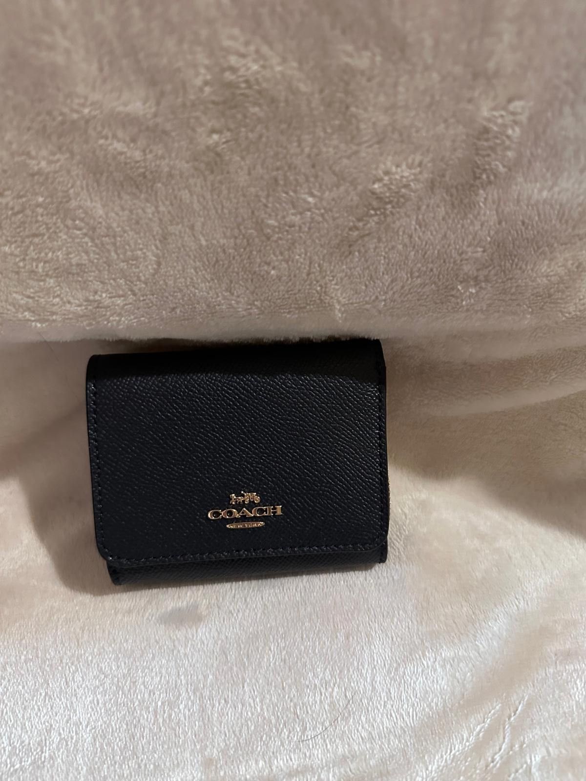 Coach Coach Women's Leather & Suede Shoulder Bag w/Matching Wallet Size ONE SIZE - 6 Thumbnail