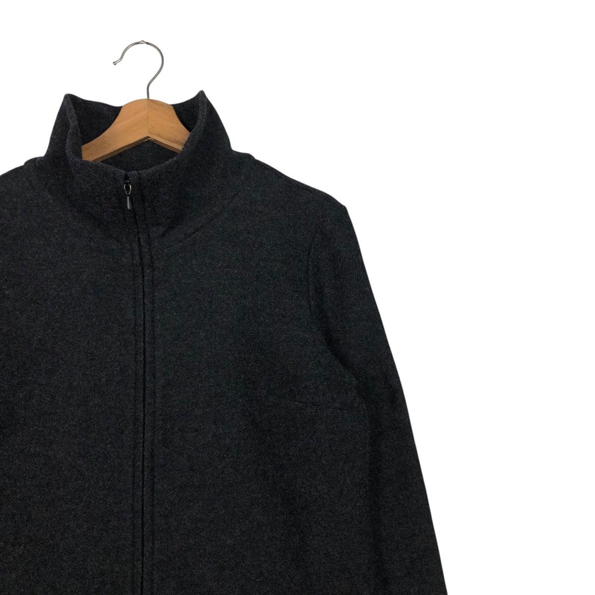 Vintage 📌Vintage Wool Zipper Cropped Jacket Valentino Size US M / EU 48-50 / 2 - 7 Thumbnail