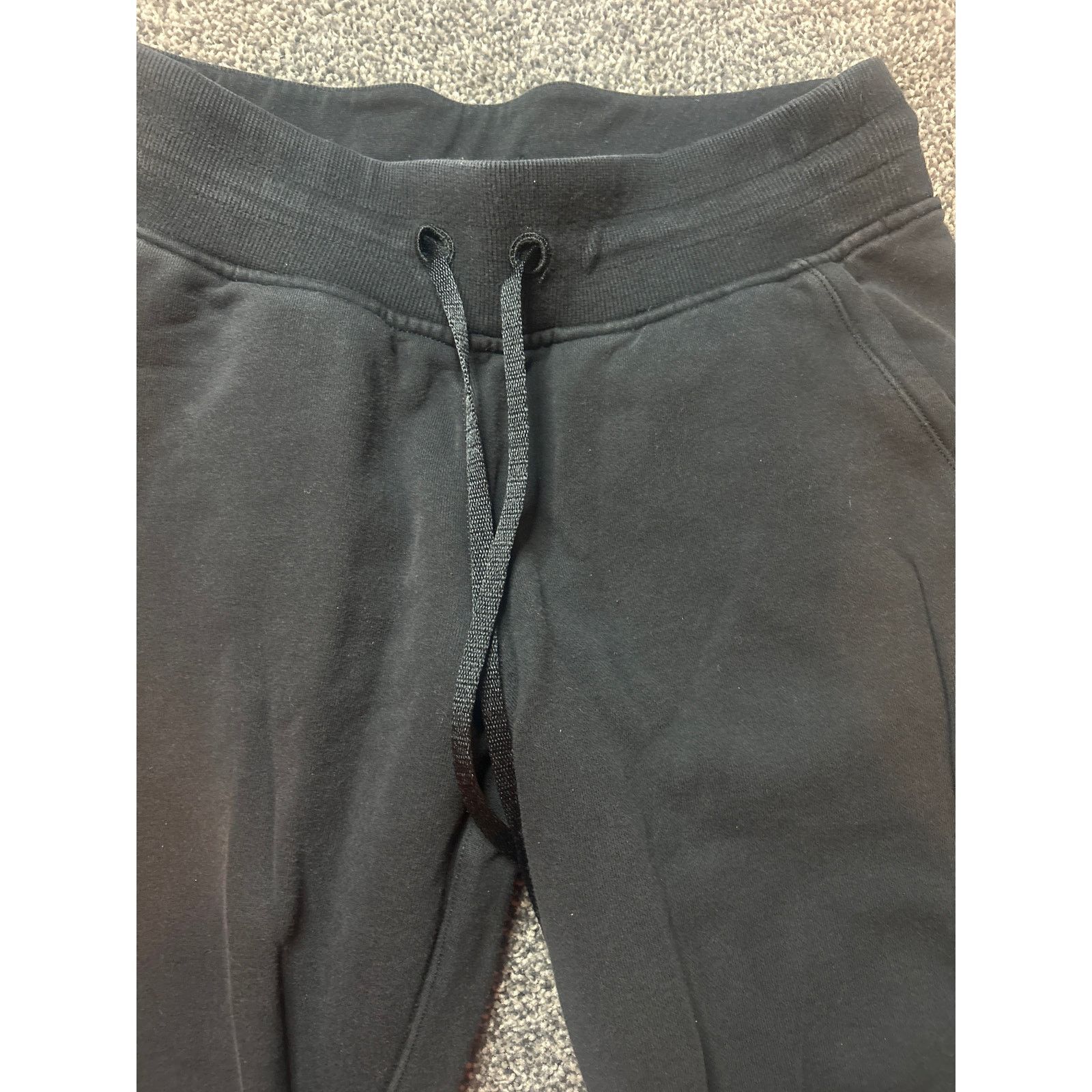 Lululemon Lululemon women’s sweats size medium Size US 28 / EU 44 - 3 Thumbnail