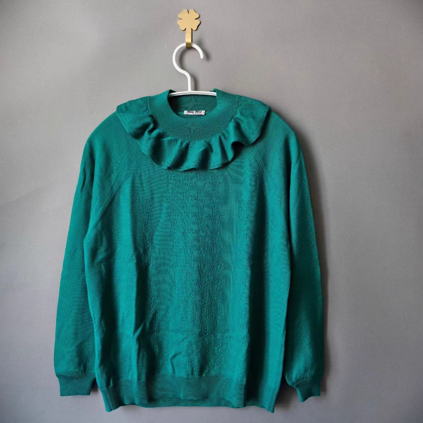 Miu Miu MIU MIU Ruffled Green Sweater 99 New Size XS / US 0-2 / IT 36-38 - 1 Thumbnail