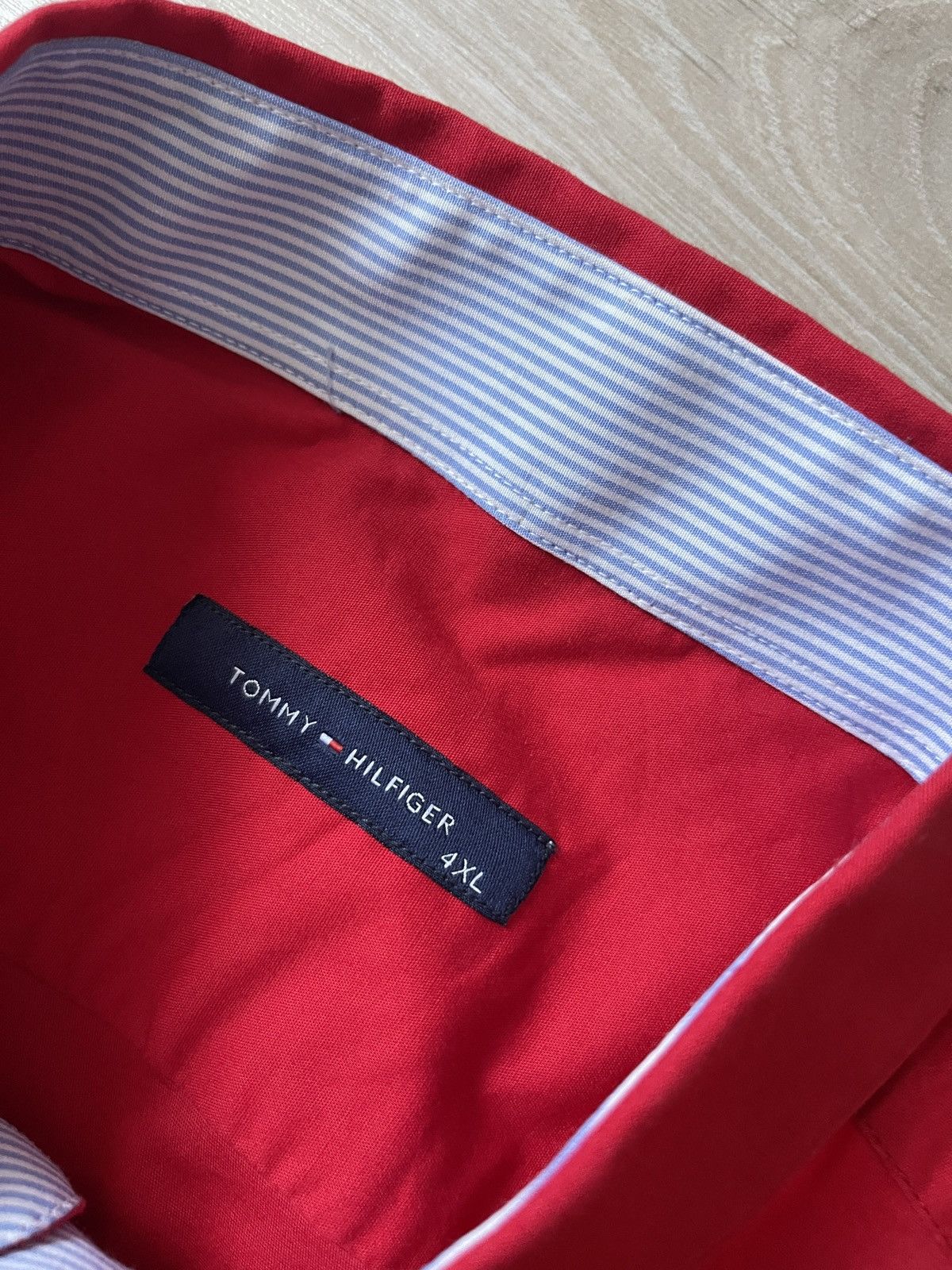 Tommy Hilfiger Vintage tommy hilfiger red short sleeve shirt 4XL Size US XXL / EU 58 / 5 - 4 Thumbnail