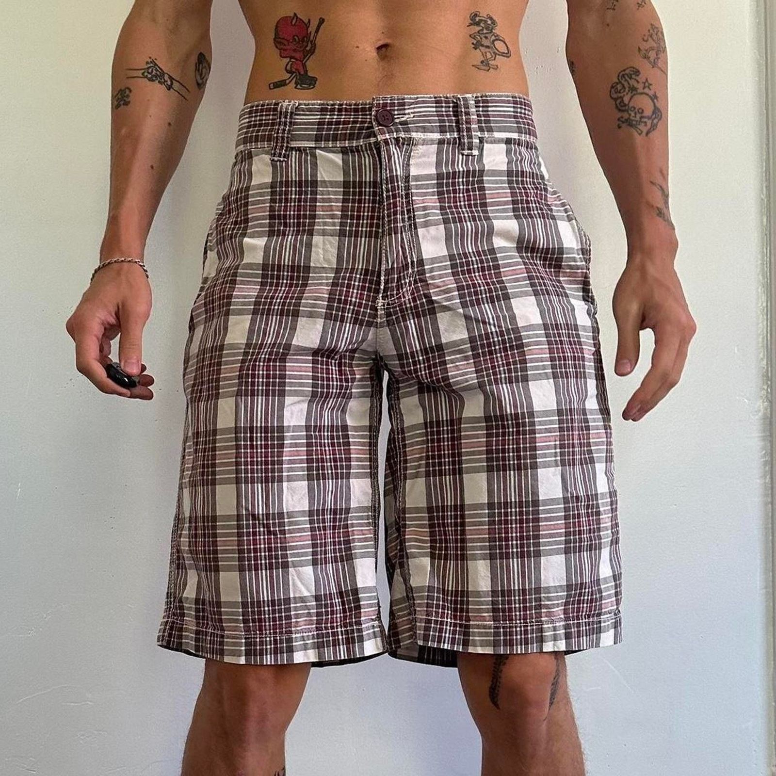 Old Navy Vintage Y2K 00s Old Navy Basic Preppy Plaid Skater Shorts Size US 28 / EU 44 - 8 Thumbnail